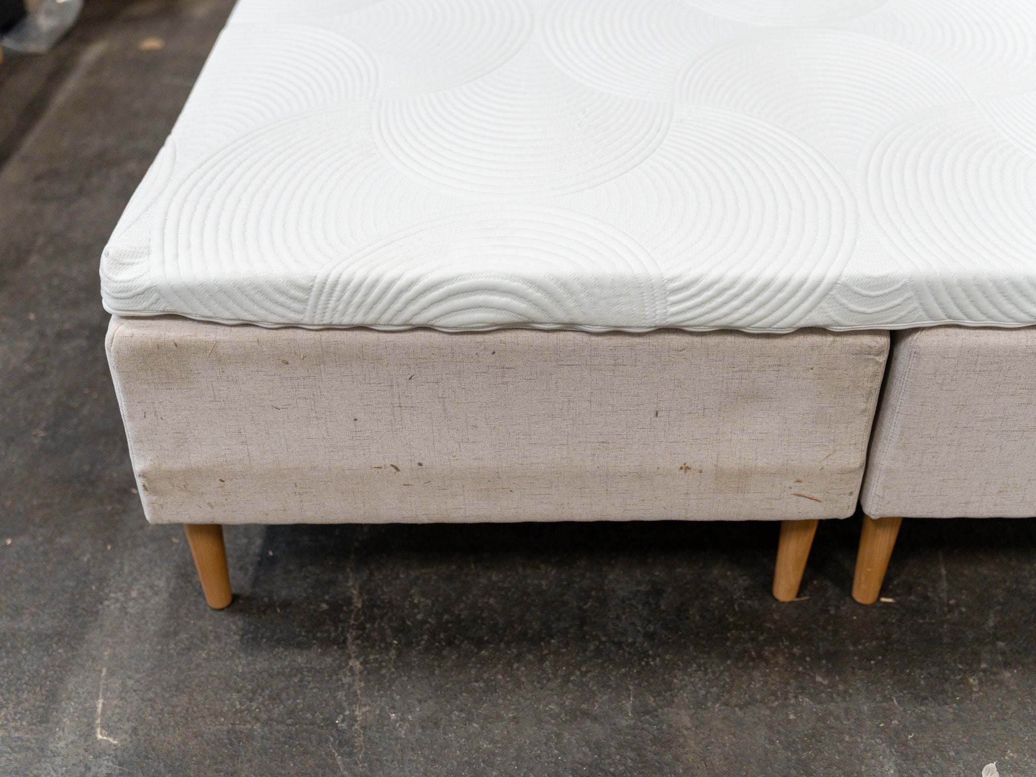 Boksmadras 160x200 sand