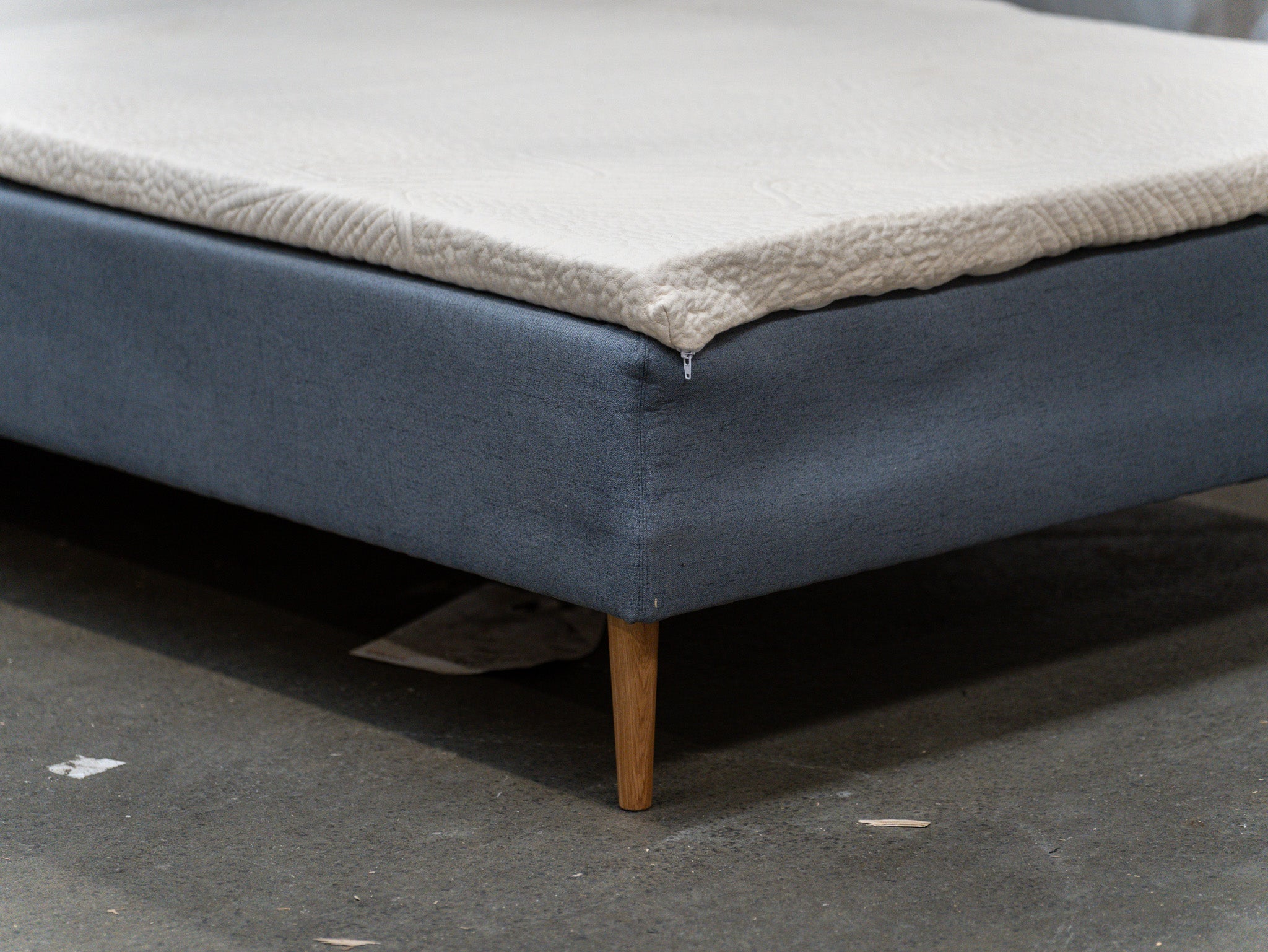 Boksmadras 140x200 mørkegrå