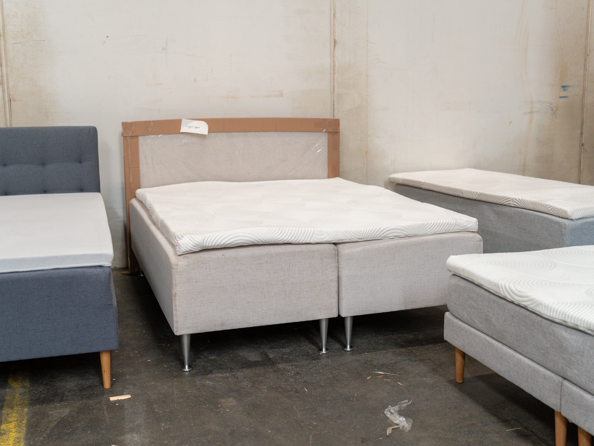 Boksmadras 160x200 sand