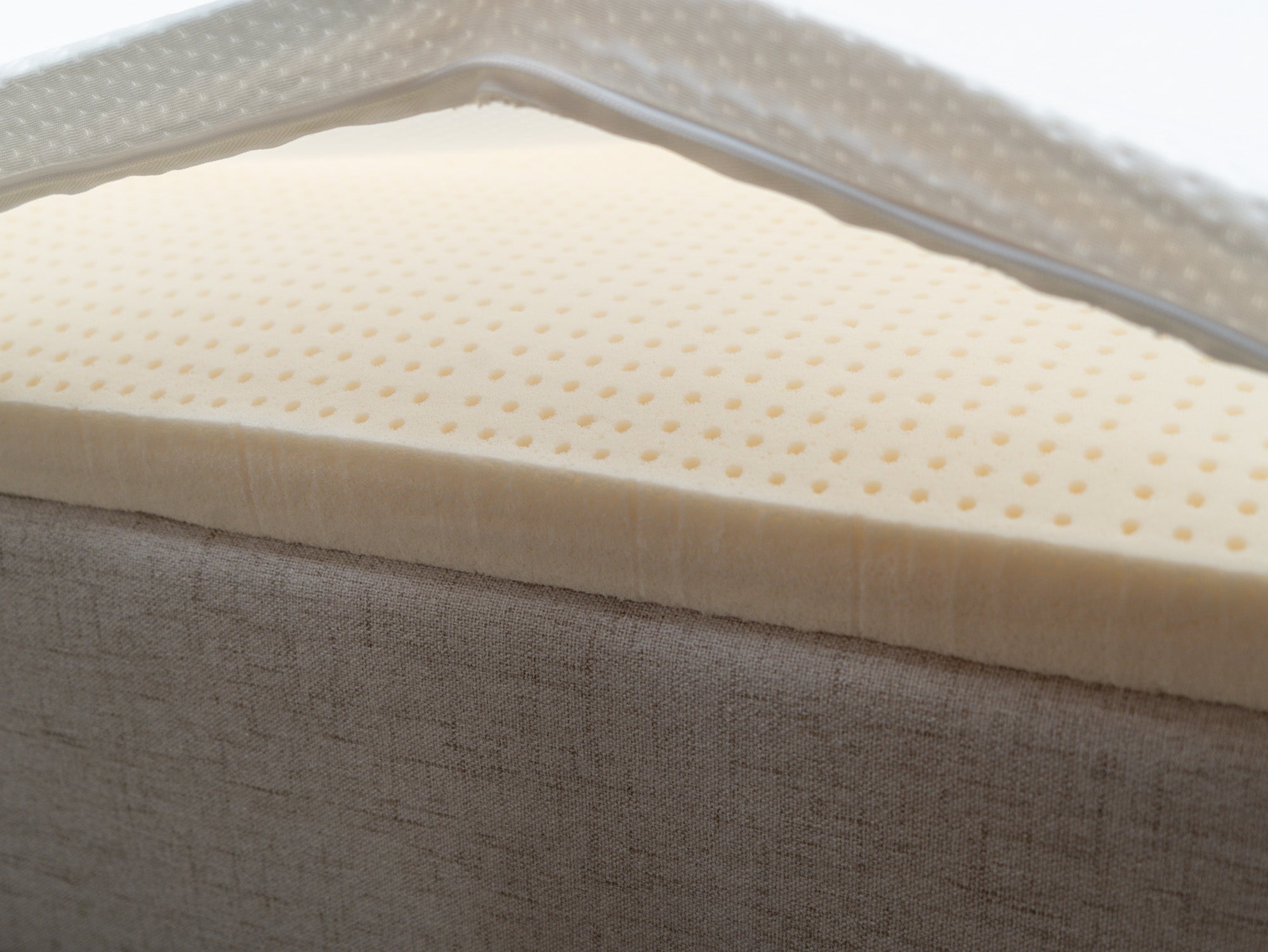 Split-topmadras - Hybrid-latex med Antiskrid | Split-Topmadras (Hybrid latex med Antiskrid) 180x210 cm.