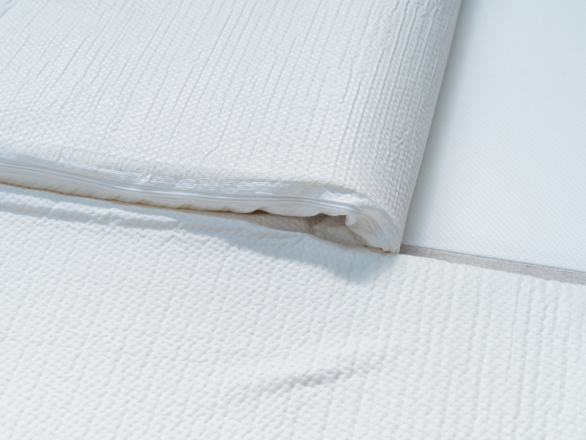 Split-topmadras - Hybrid-latex med Antiskrid | Split-Topmadras (Hybrid latex med Antiskrid) 180x210 cm.