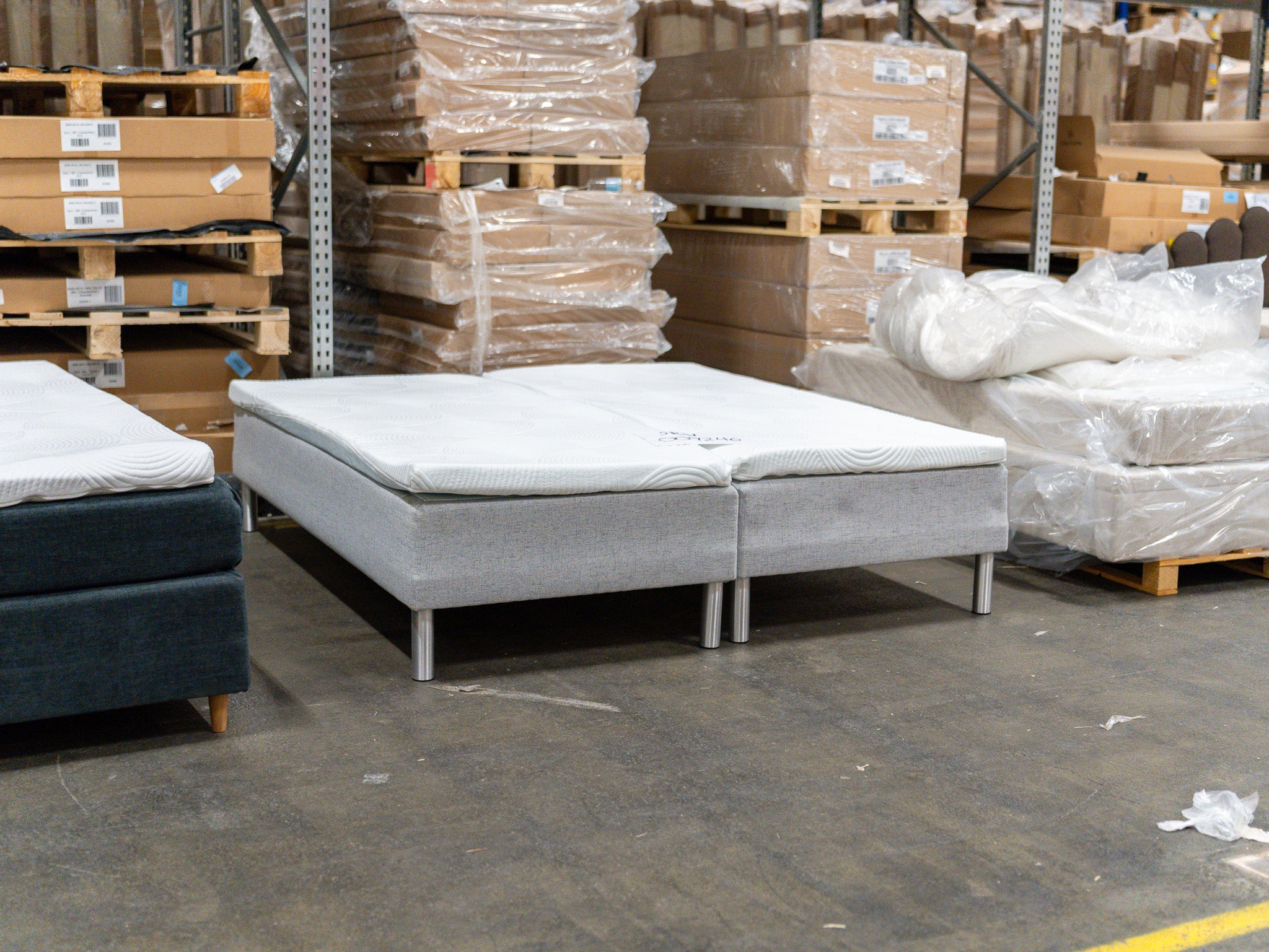 Boksmadras 180x200 grå