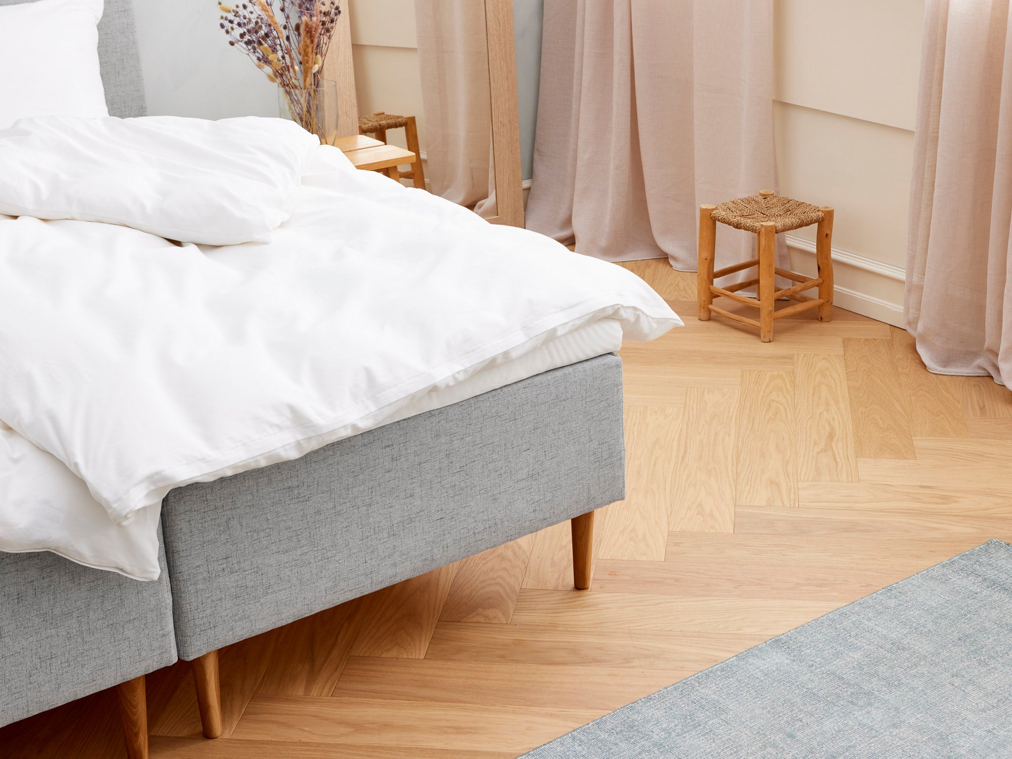 Fabrikkens - Kølende | Boxmadras (Lysegrå) 180x200 cm.