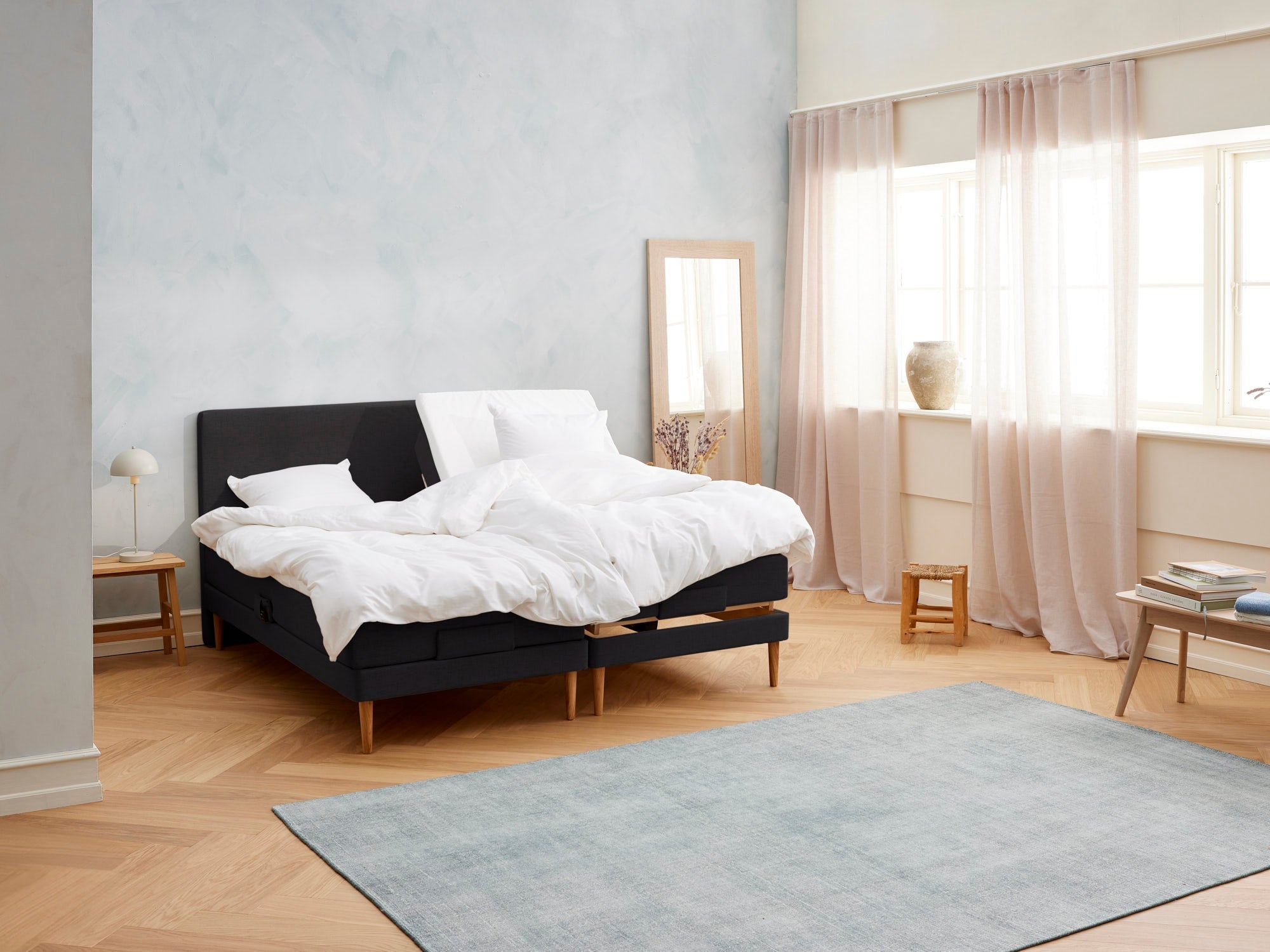 Fagmandens - Kølende | Elevation (Sort) 210x210 cm.