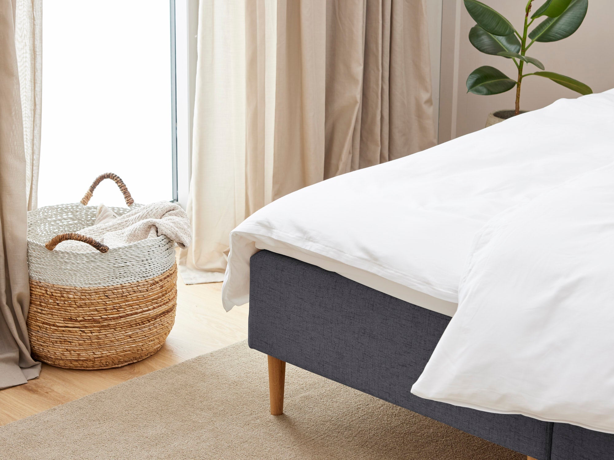 Majestæt - Komfort | Boxmadras (Antracit) 210x210 cm.