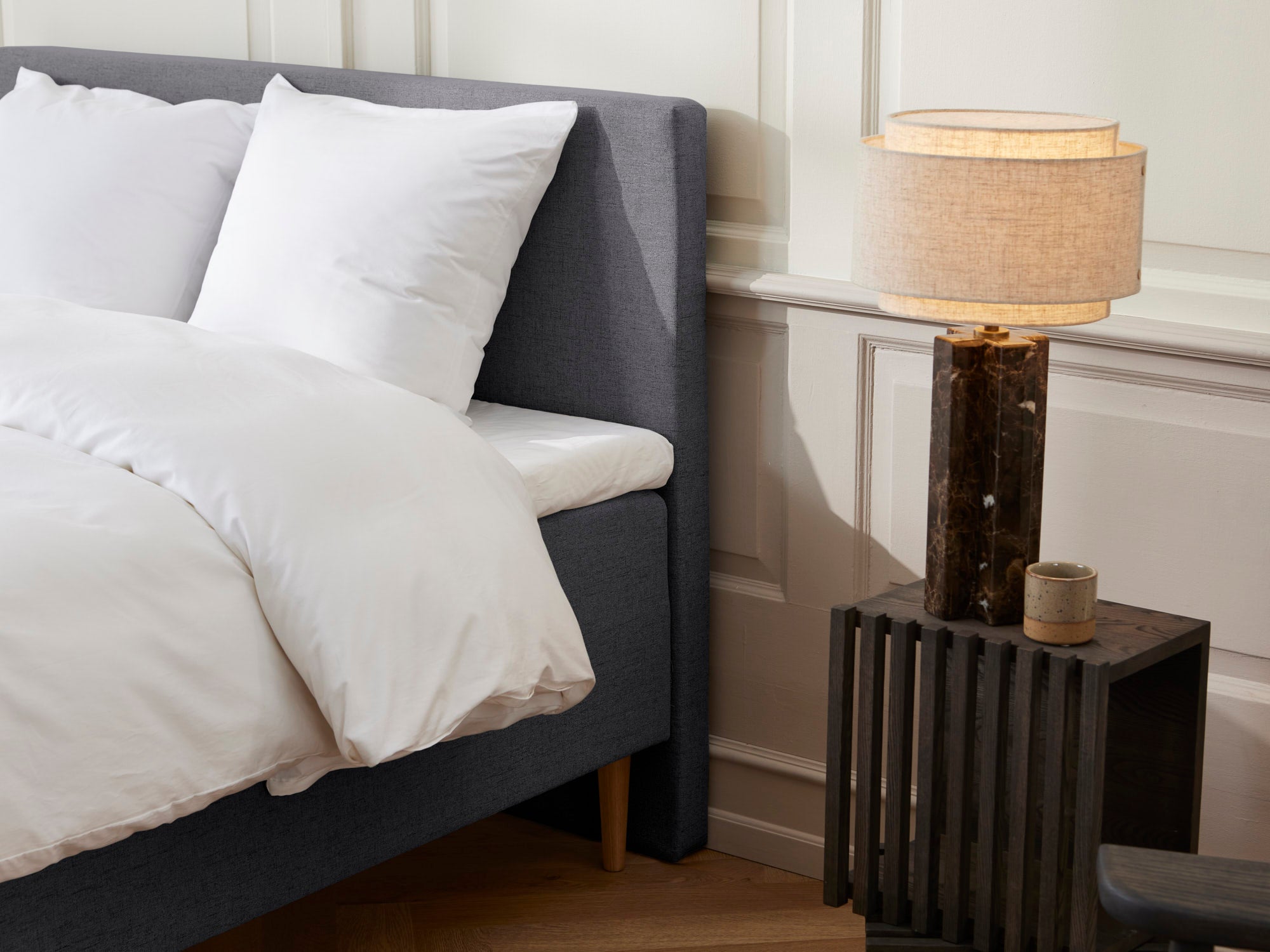 stockholm-modal-box-antracit-105x210-cm