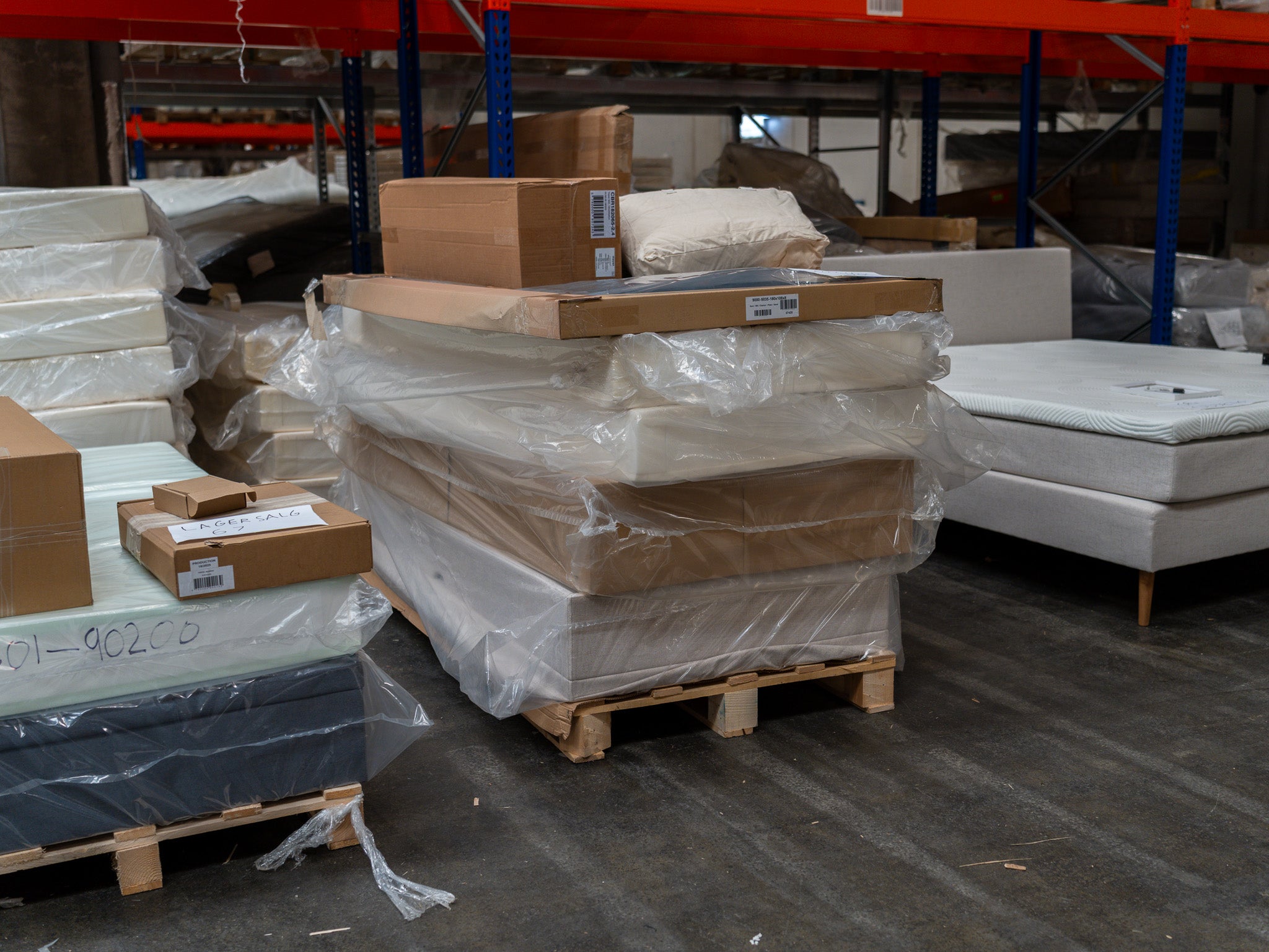 Opbevaringsboks 180x200 sand