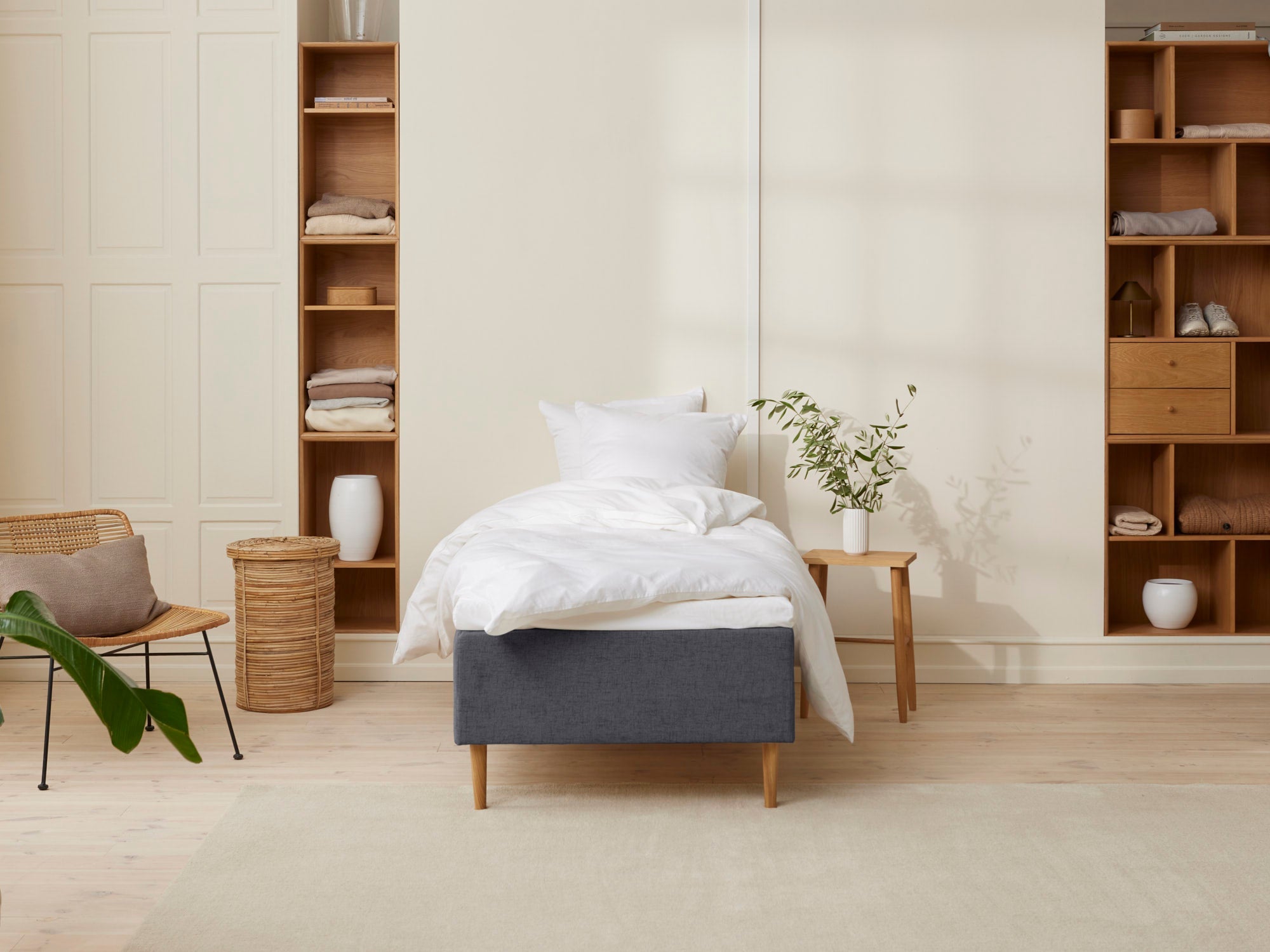 Majestæt - Trykaflastende | Boxmadras (Antracit) 80x200 cm.