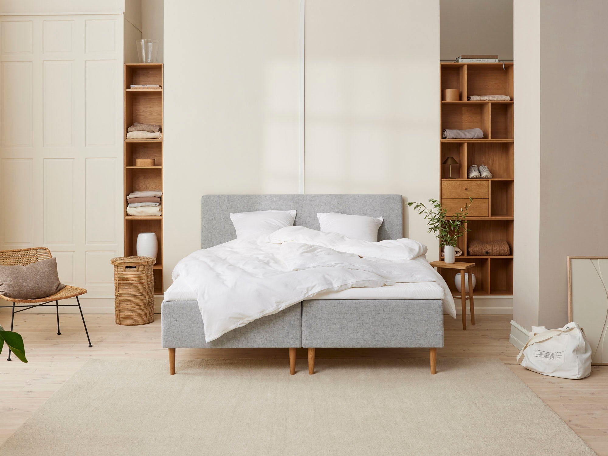 tromso-modal-box-lysegra-210x210-cm