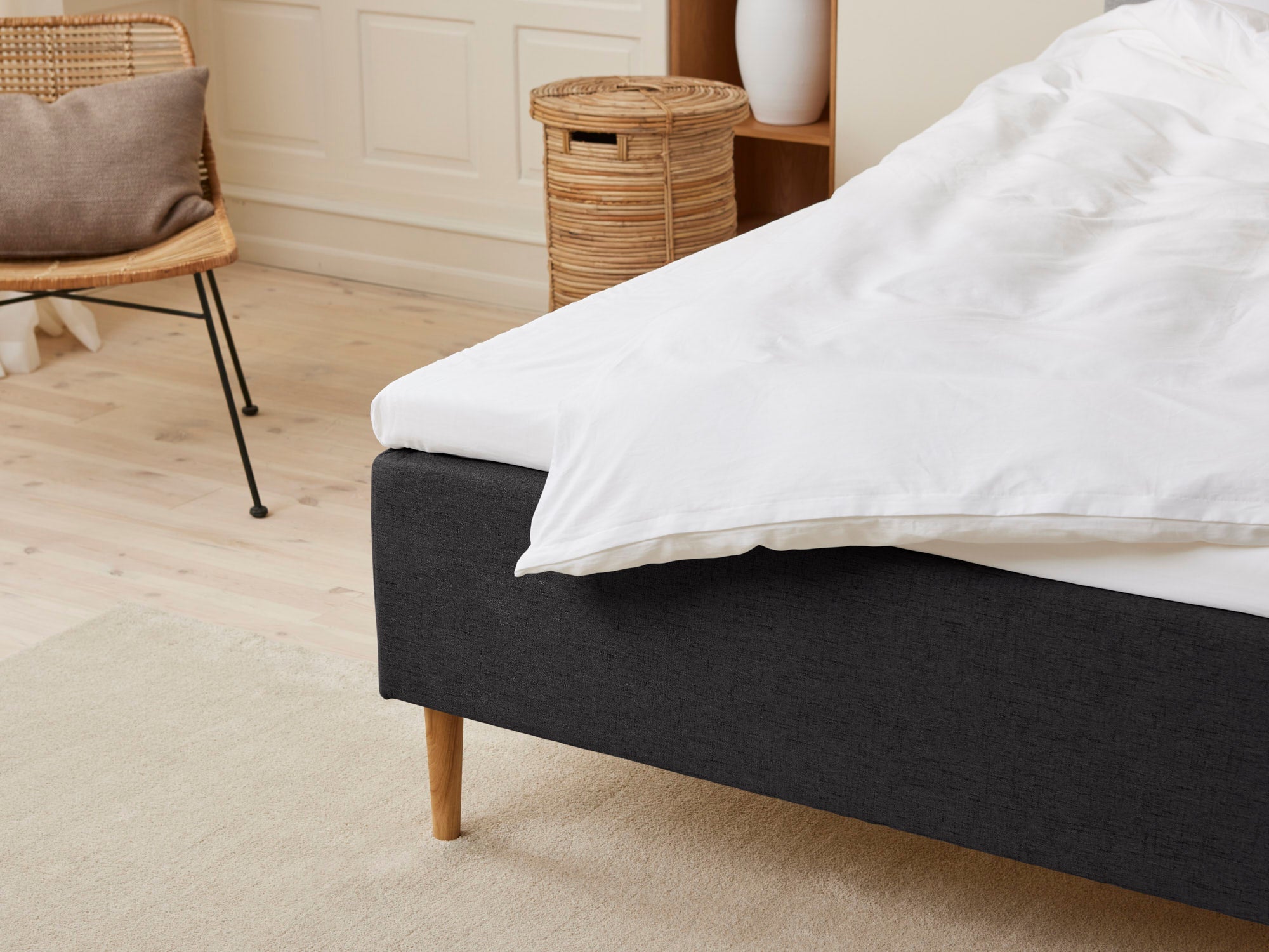 tromso-modal-box-sort-105x210-cm