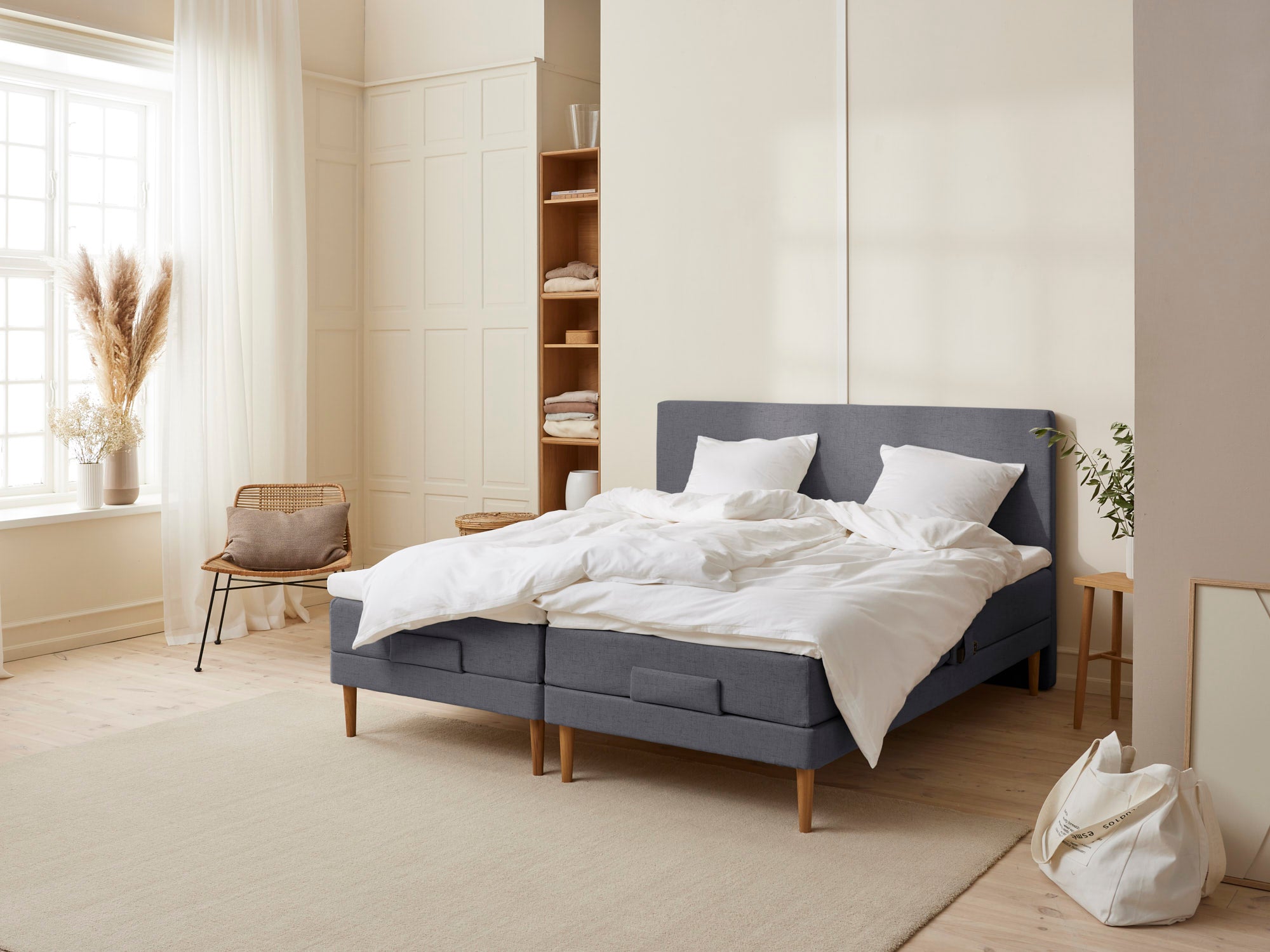 Fagmandens - Trykaflastende | Elevation (Antracit) 180x200 cm.