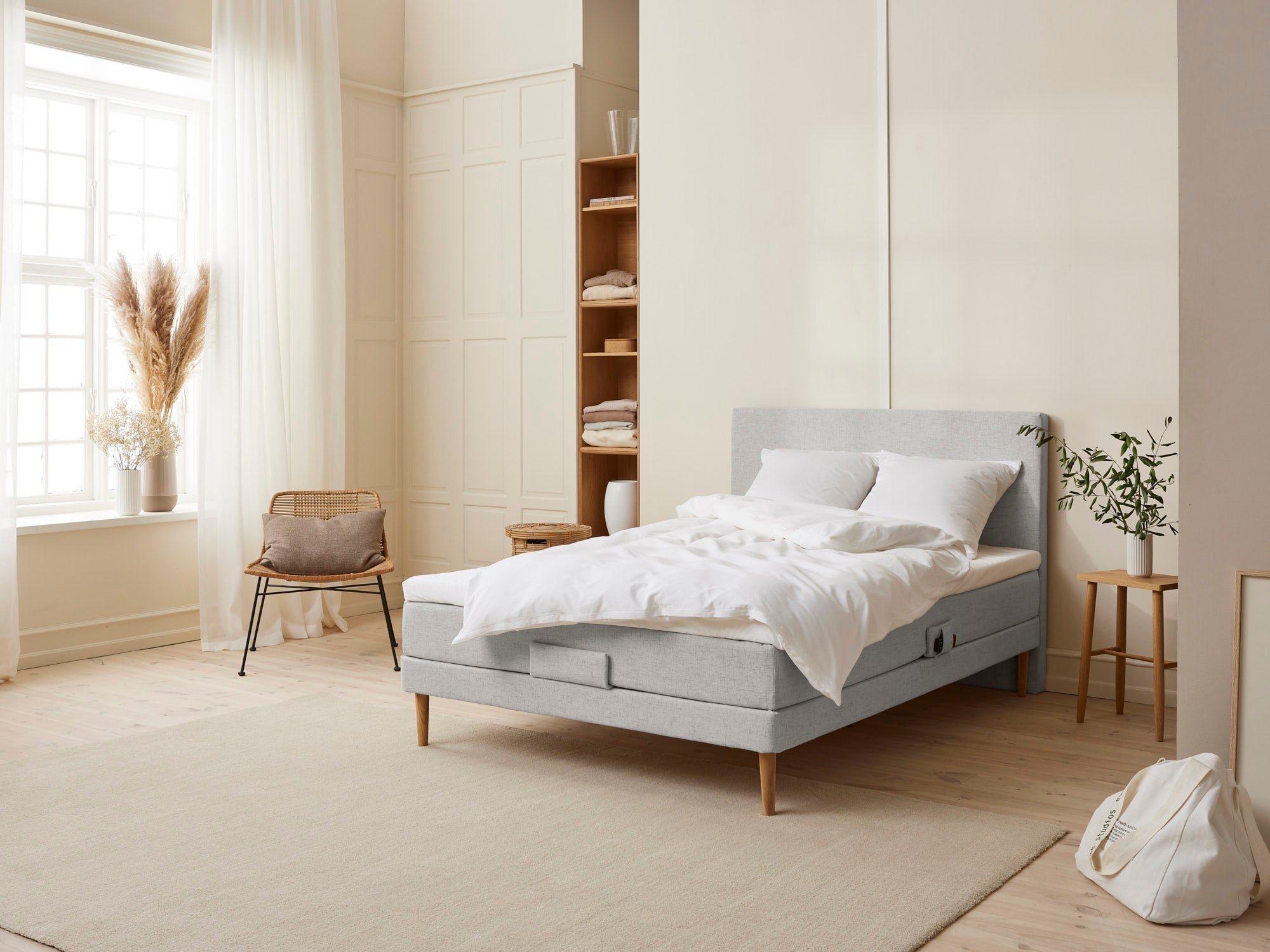 Fagmandens - Trykaflastende | Elevation (Lysegrå) 140x200 cm.