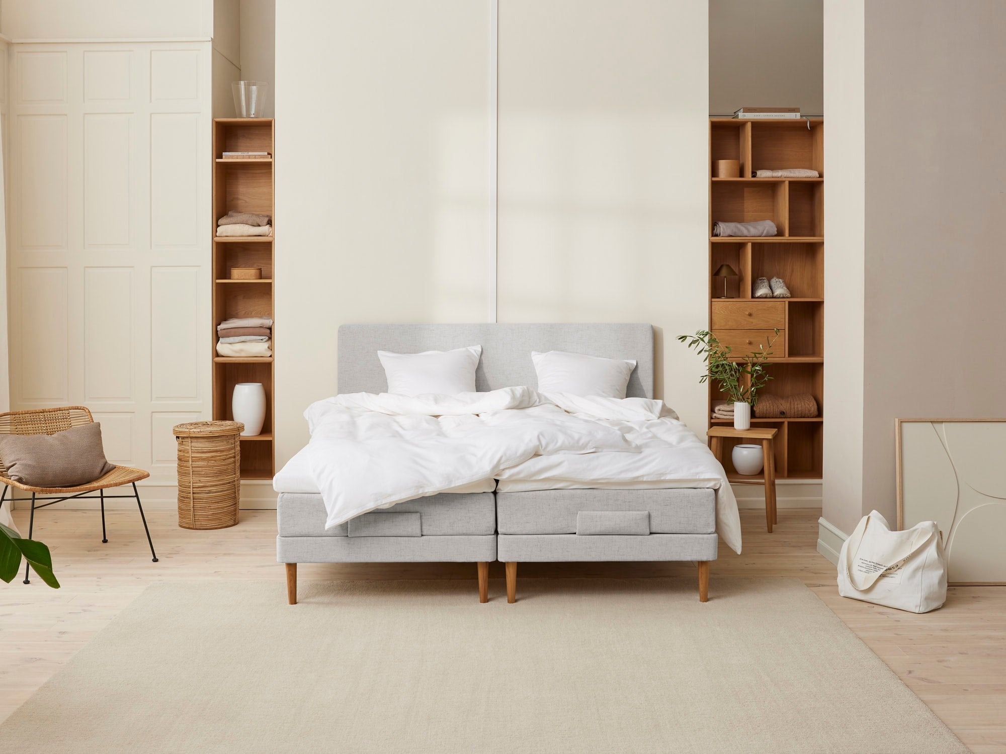 Majestæt - Trykaflastende | Elevation (Lysegrå) 180x200 cm.