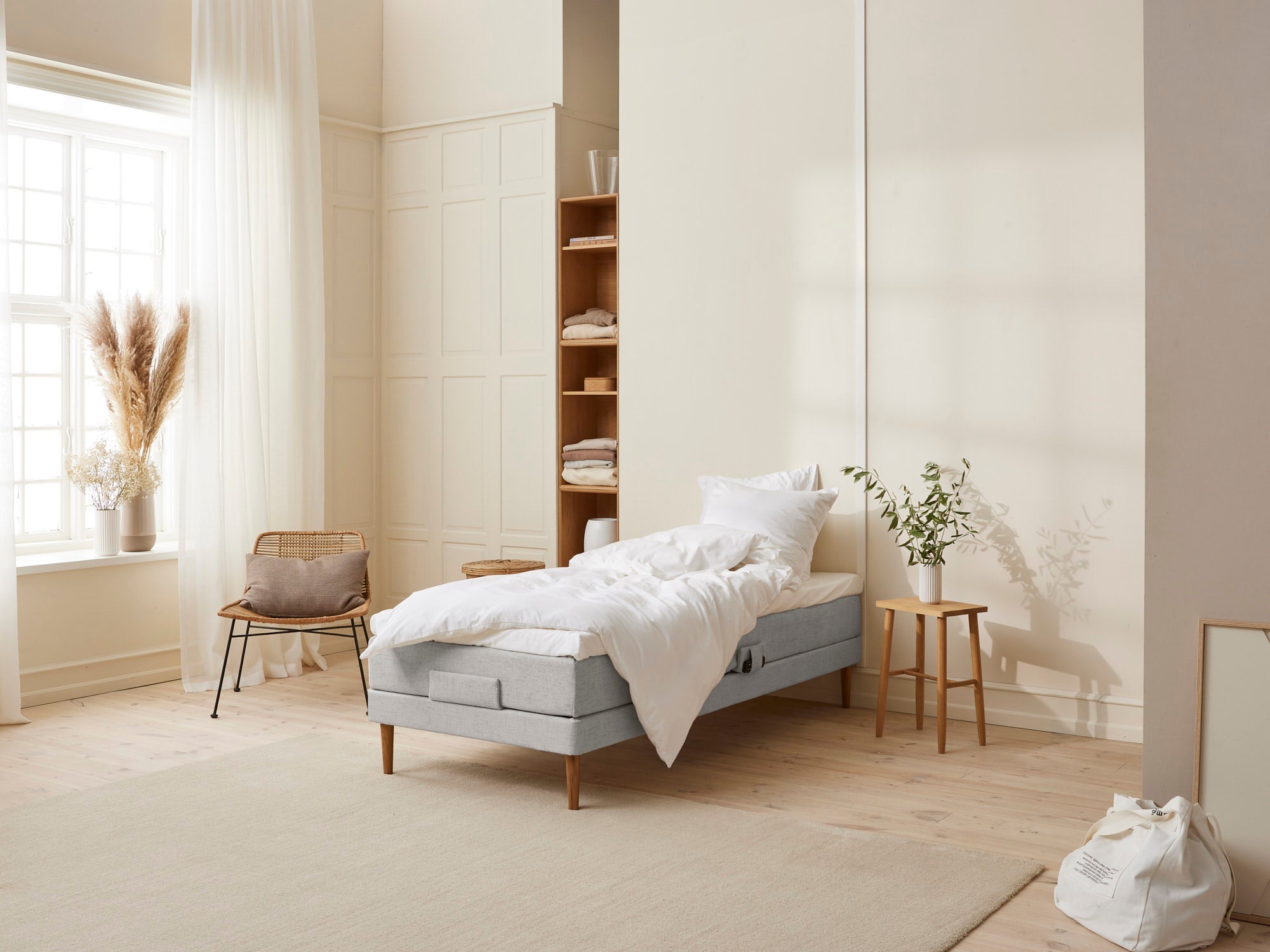 Fagmandens - Trykaflastende | Elevation (Lysegrå) 90x210 cm.