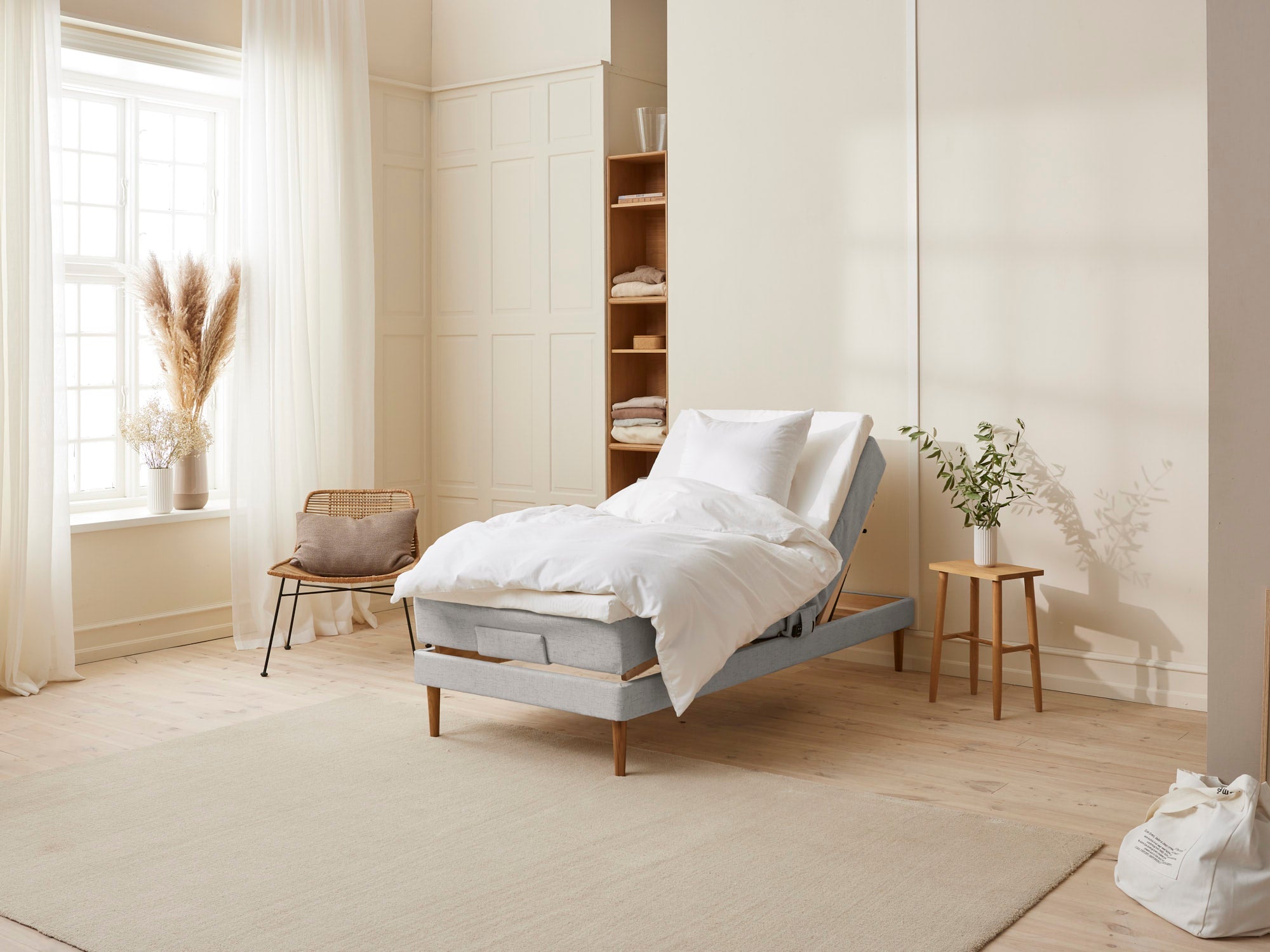 Fagmandens - Trykaflastende | Elevation (Lysegrå) 90x210 cm.