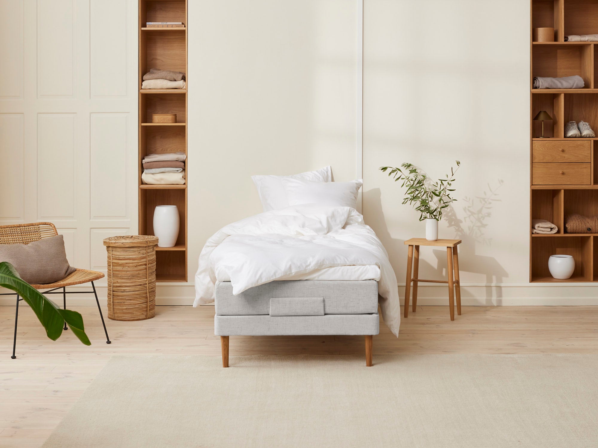 Fabrikkens - Trykaflastende | Elevation (Lysegrå) 90x200 cm.