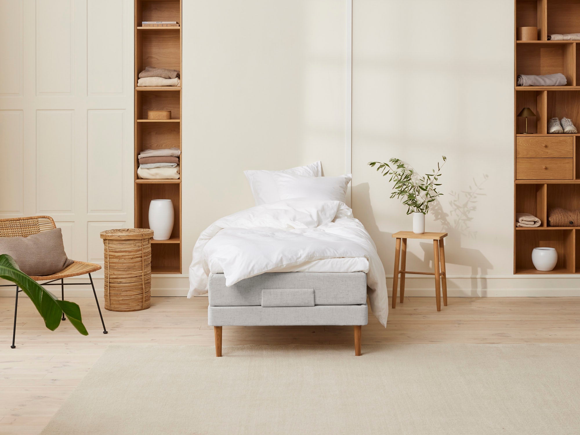 Fagmandens - Trykaflastende | Elevation (Lysegrå) 90x200 cm.