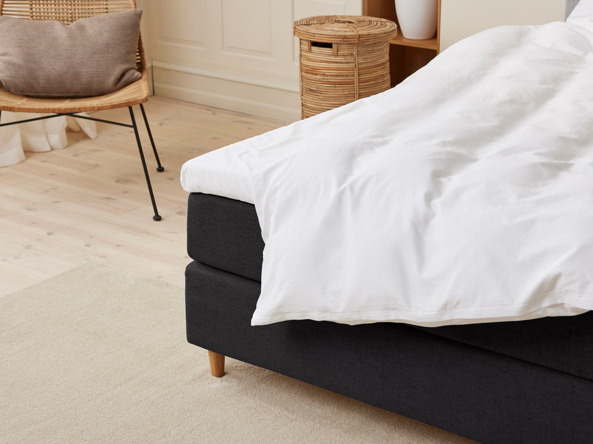 tromso-modal-sort-140x200-cm