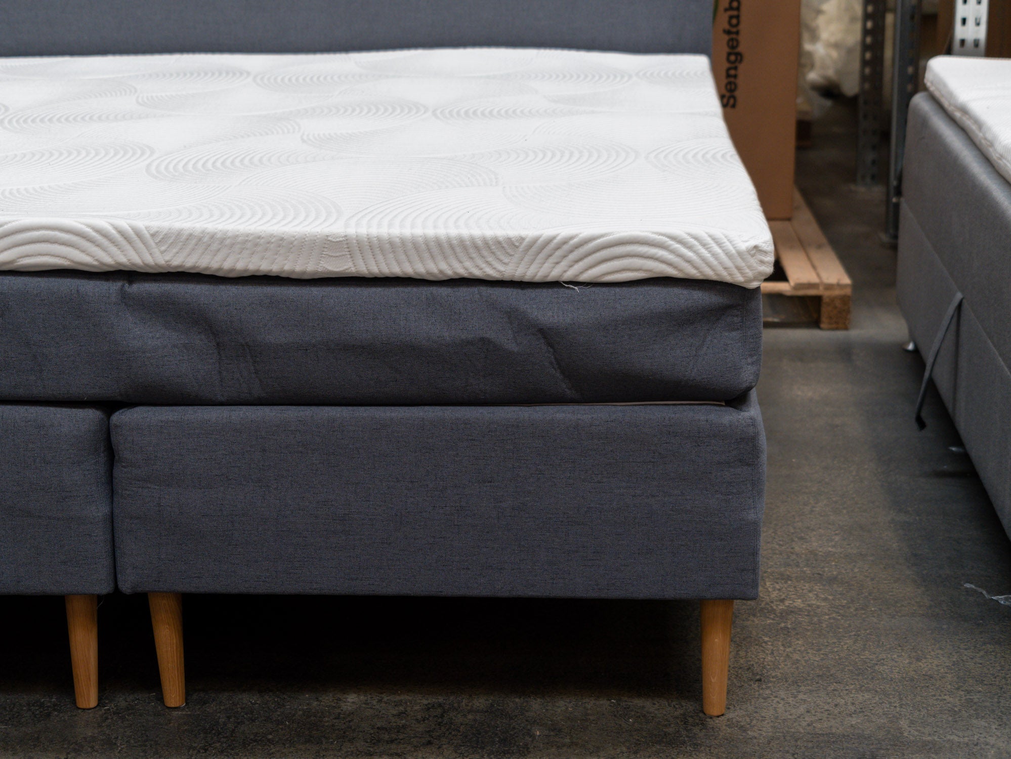 Kontinental 180x200 mørkegrå