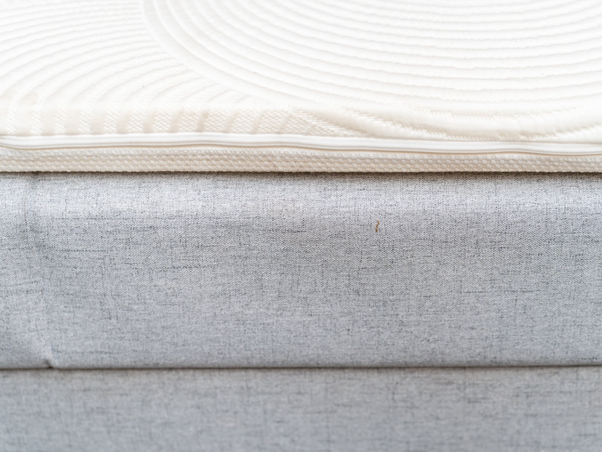 Elevation 105x210 grå