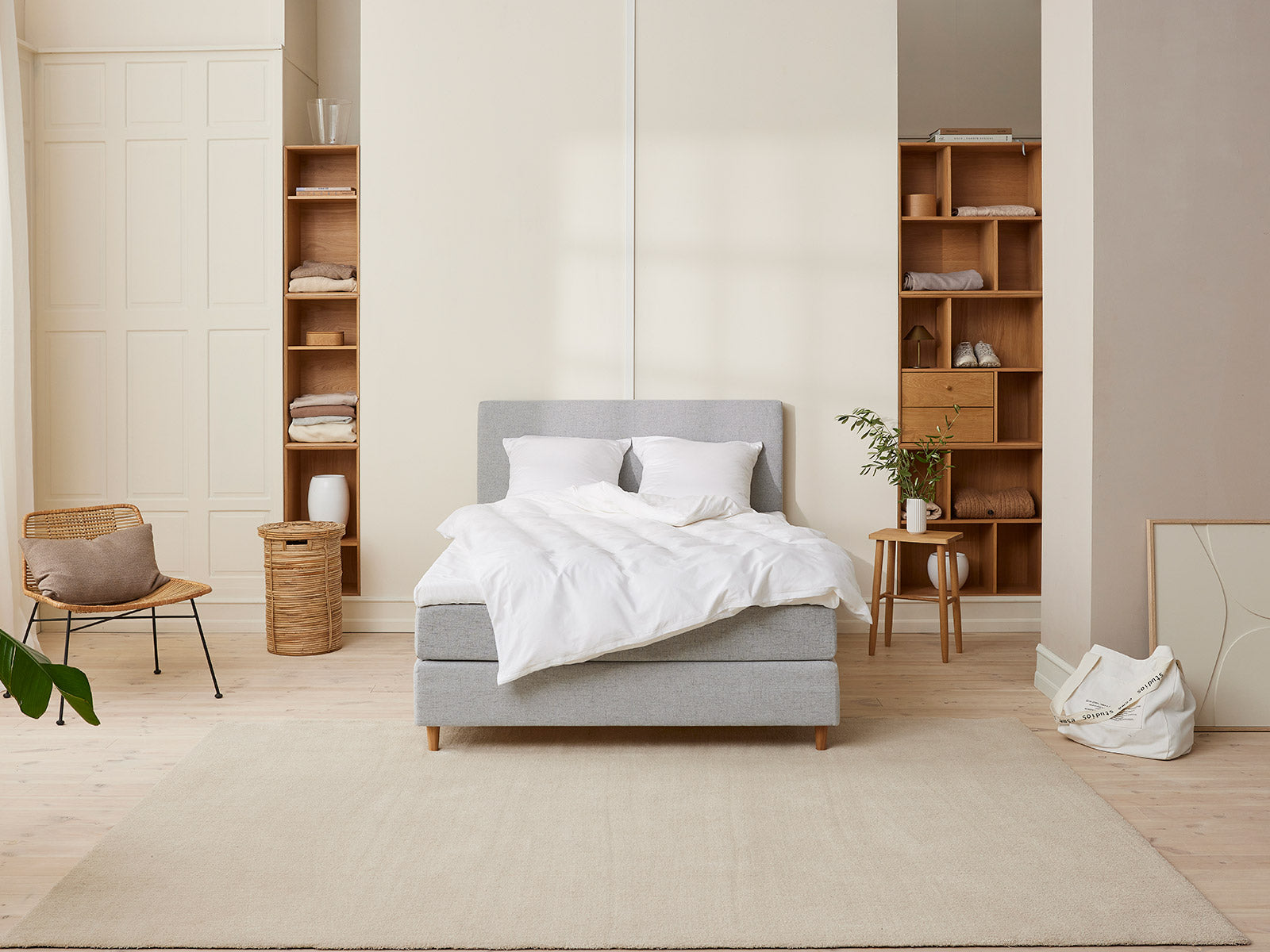 Fabrikkens - Trykaflastende | Kontinental (Lysegrå) 140x200 cm.