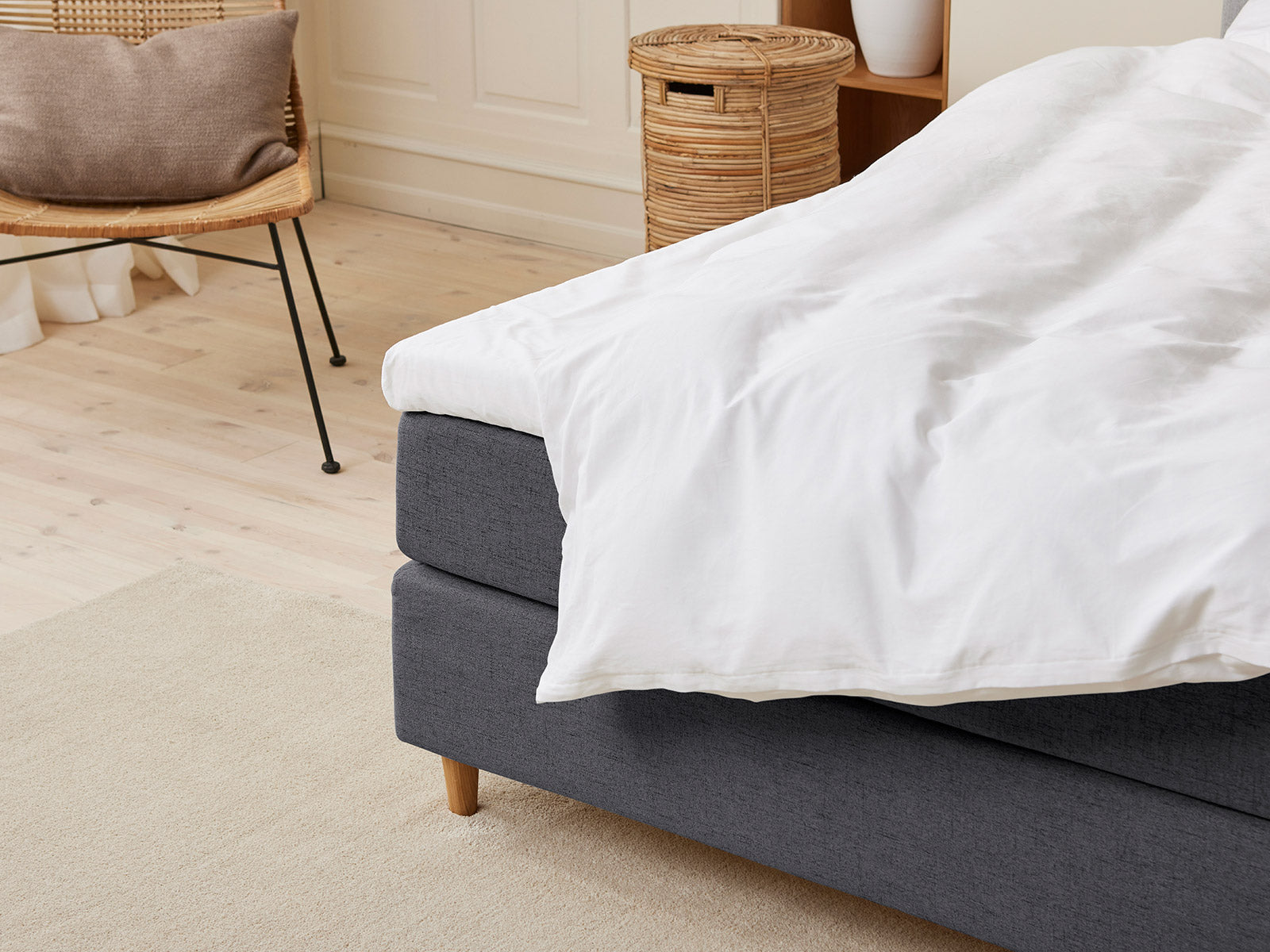 Fabrikkens - Trykaflastende | Kontinental (Antracit) 140x200 cm.