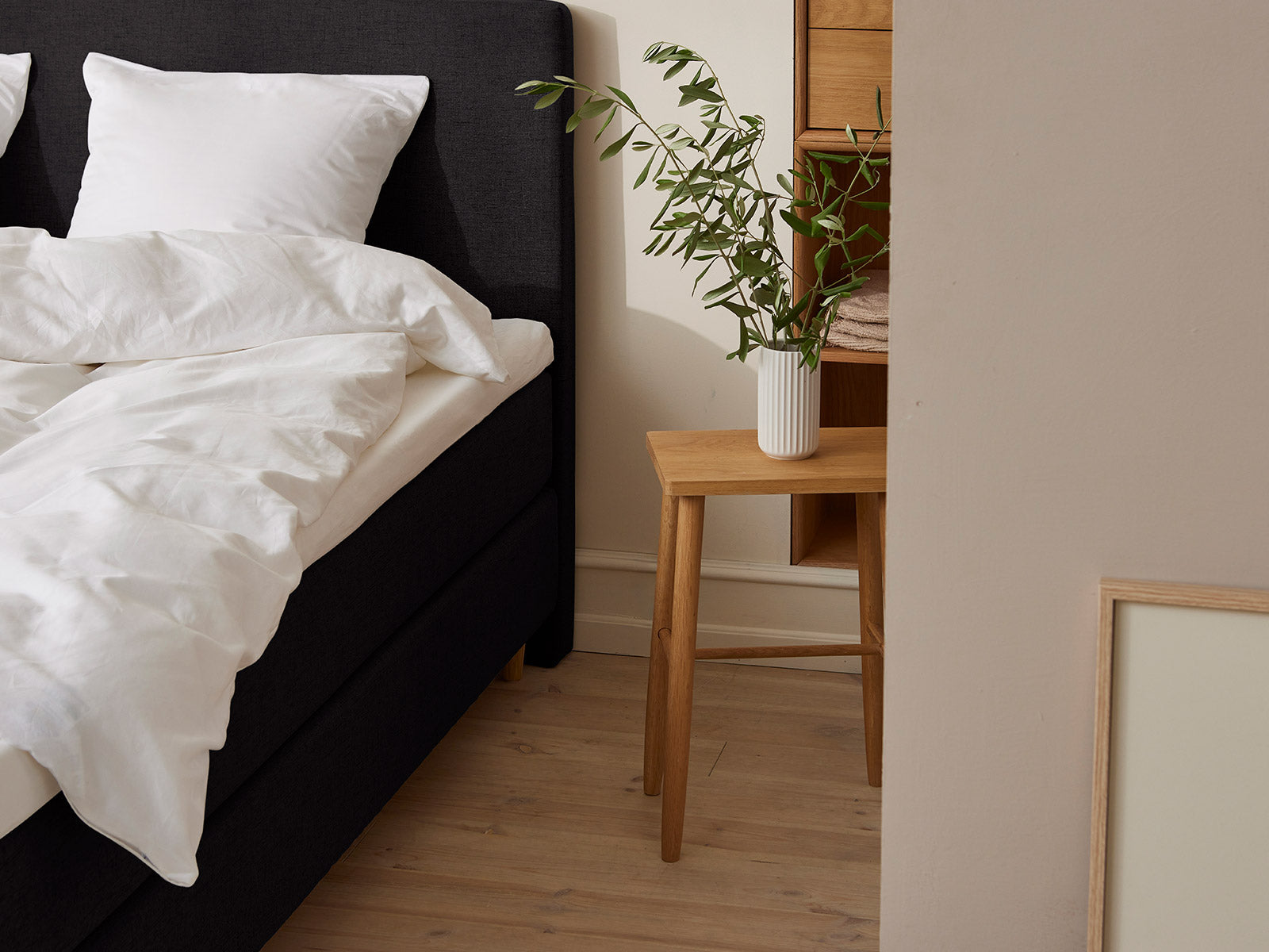 Fabrikkens - Trykaflastende | Kontinental (Sort) 180x200 cm.