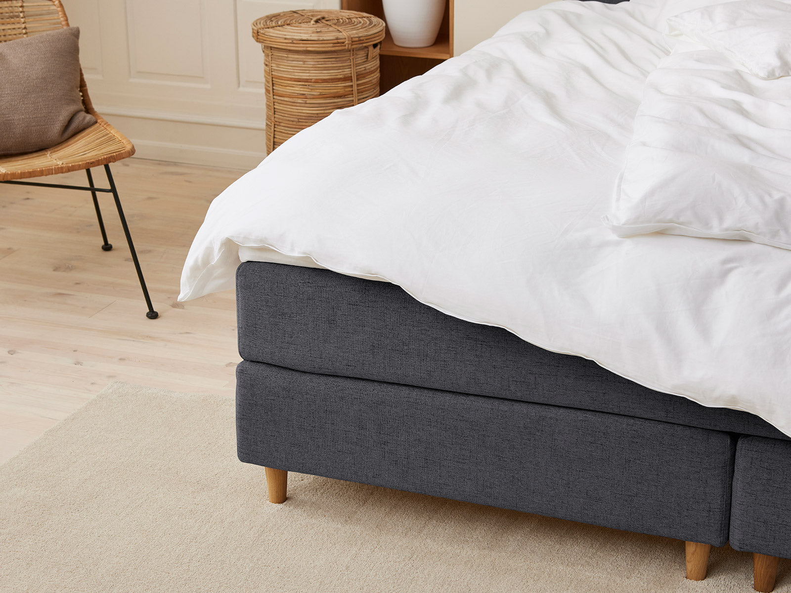 Fabrikkens - Trykaflastende | Kontinental (Antracit) 180x200 cm.