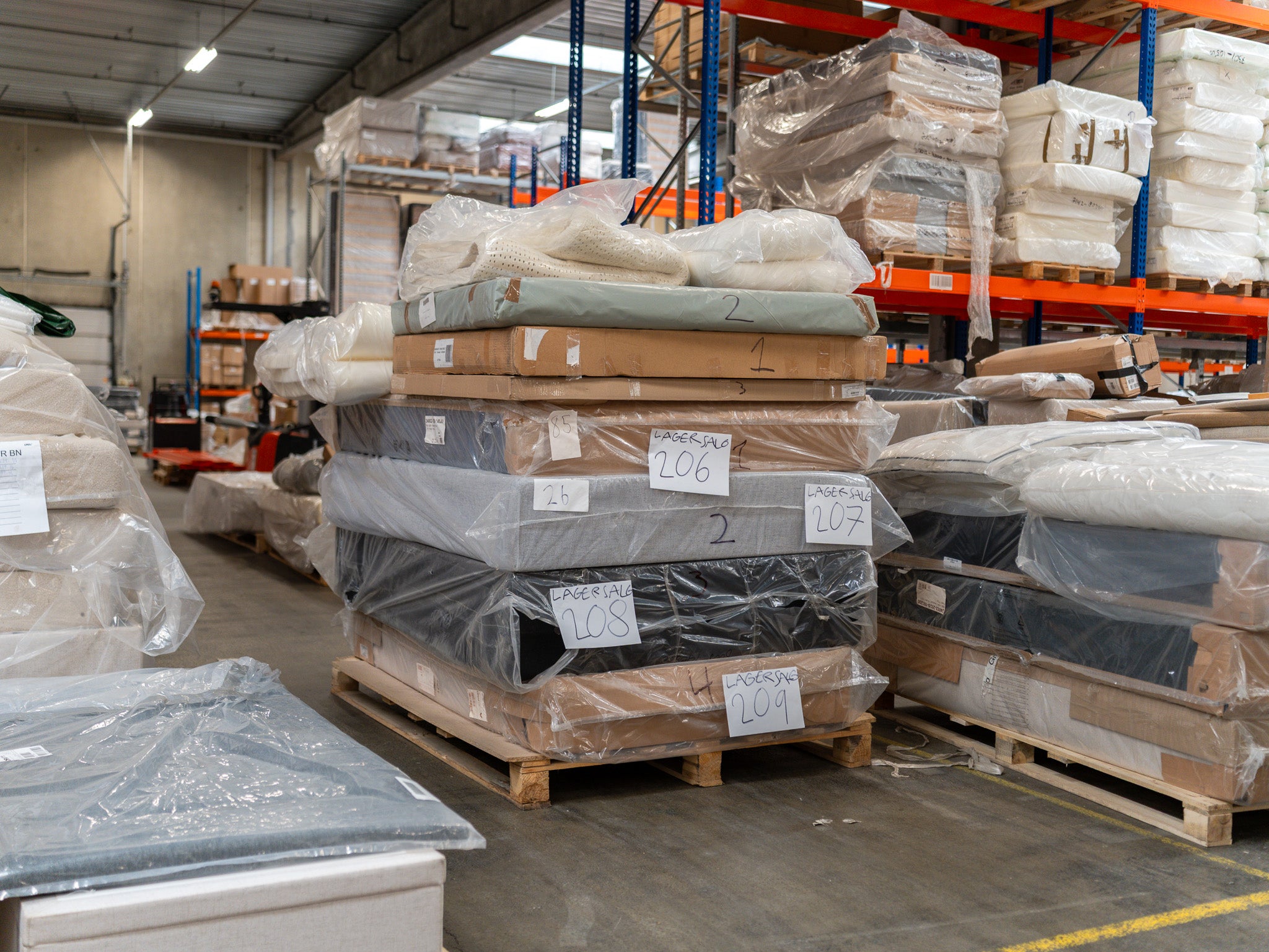 Boksmadras 140x200 sort