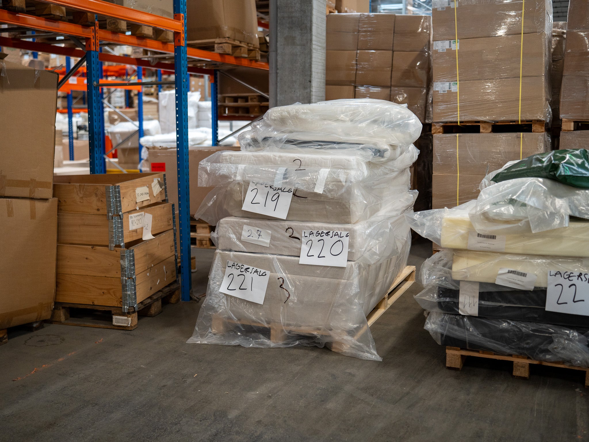 Kontinental 90x210 sand