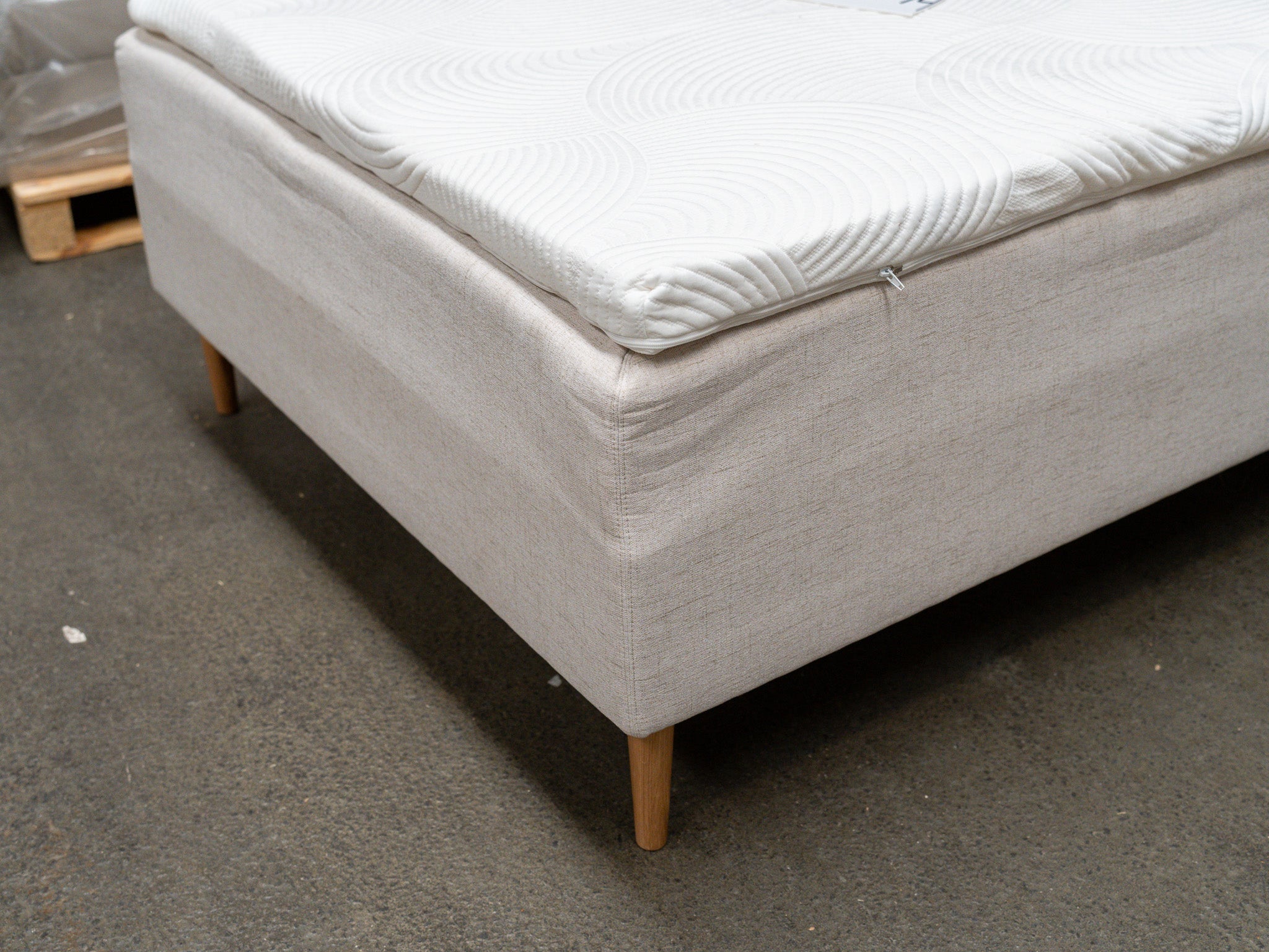 Boksmadras 120x200 sand