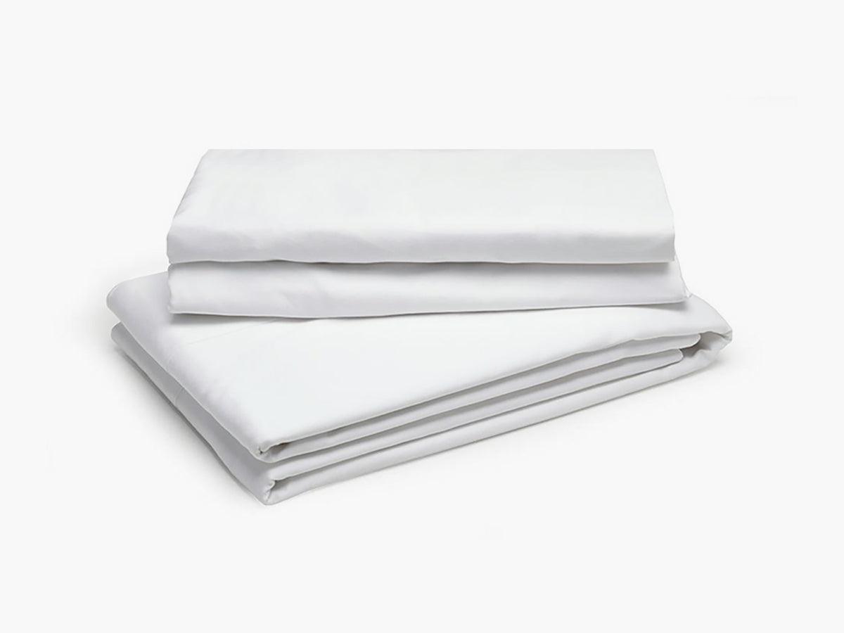 Satin Faconlagen - Hvid - 200x200 cm. - Sengefabrikken