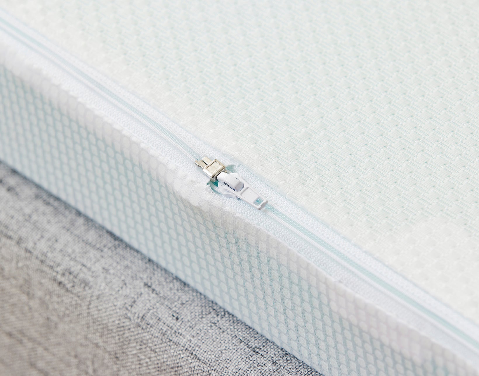 Kølende Topmadras - 180x210 cm.