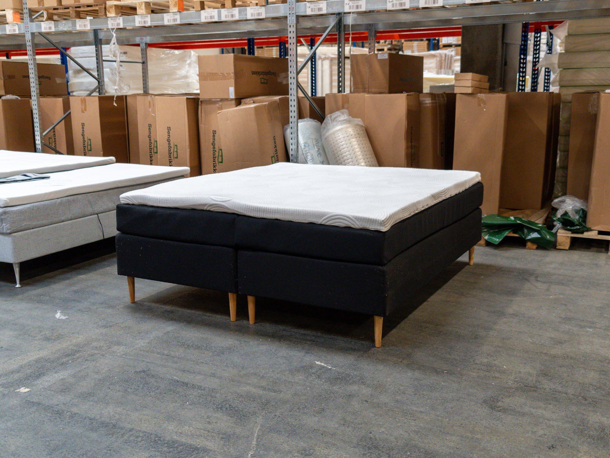 Kontinental 180x200 sort