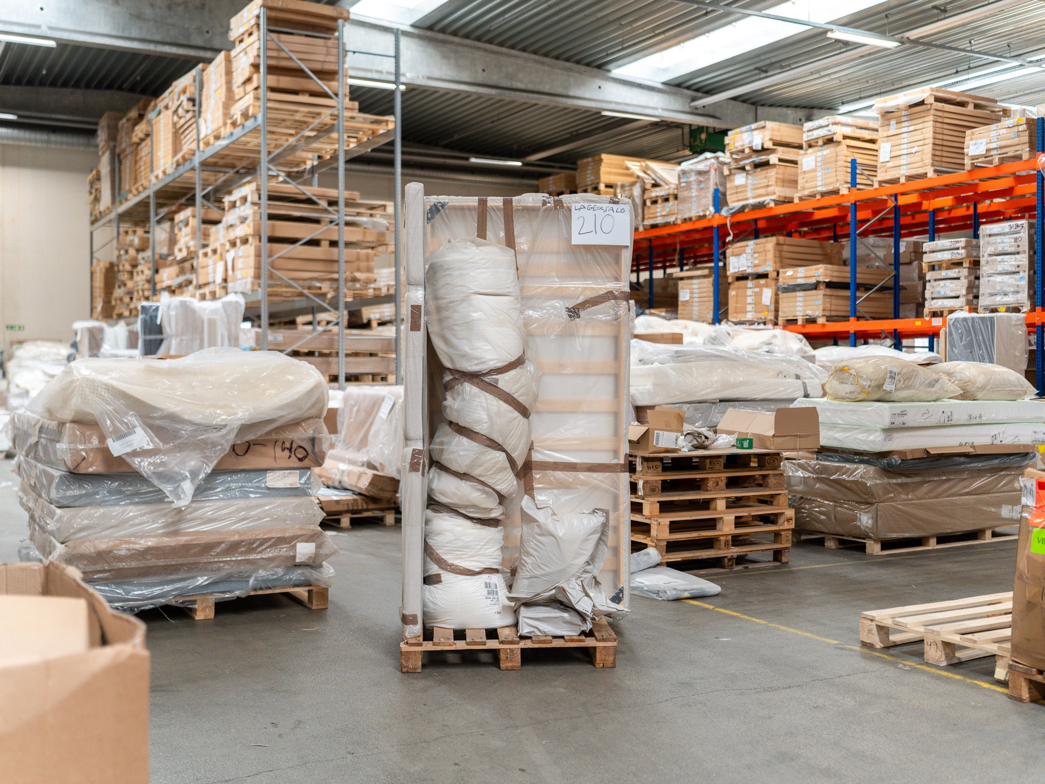 Kontinental 210x210 sand