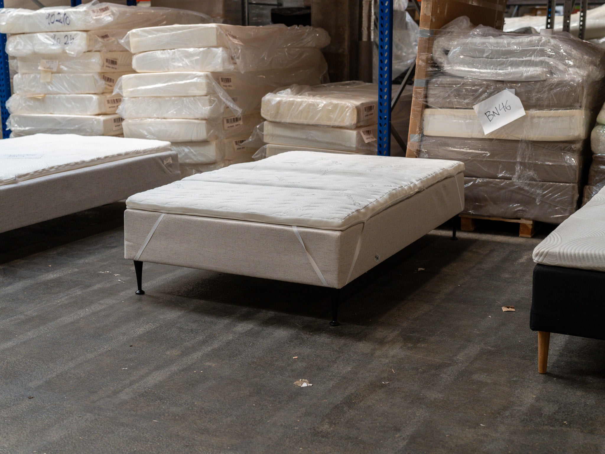 Boksmadras 120x200 sand