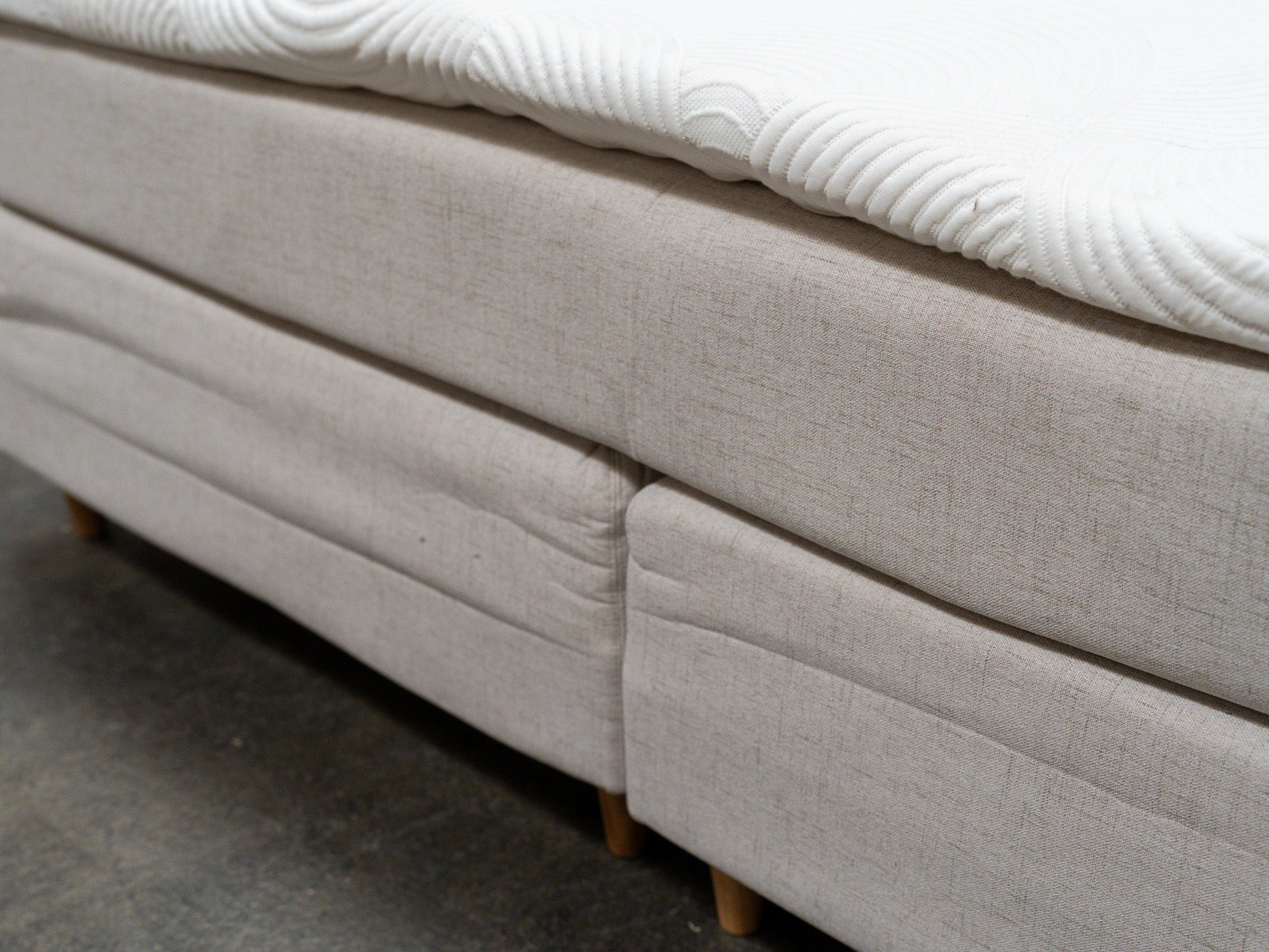 Kontinental 180x210 sand