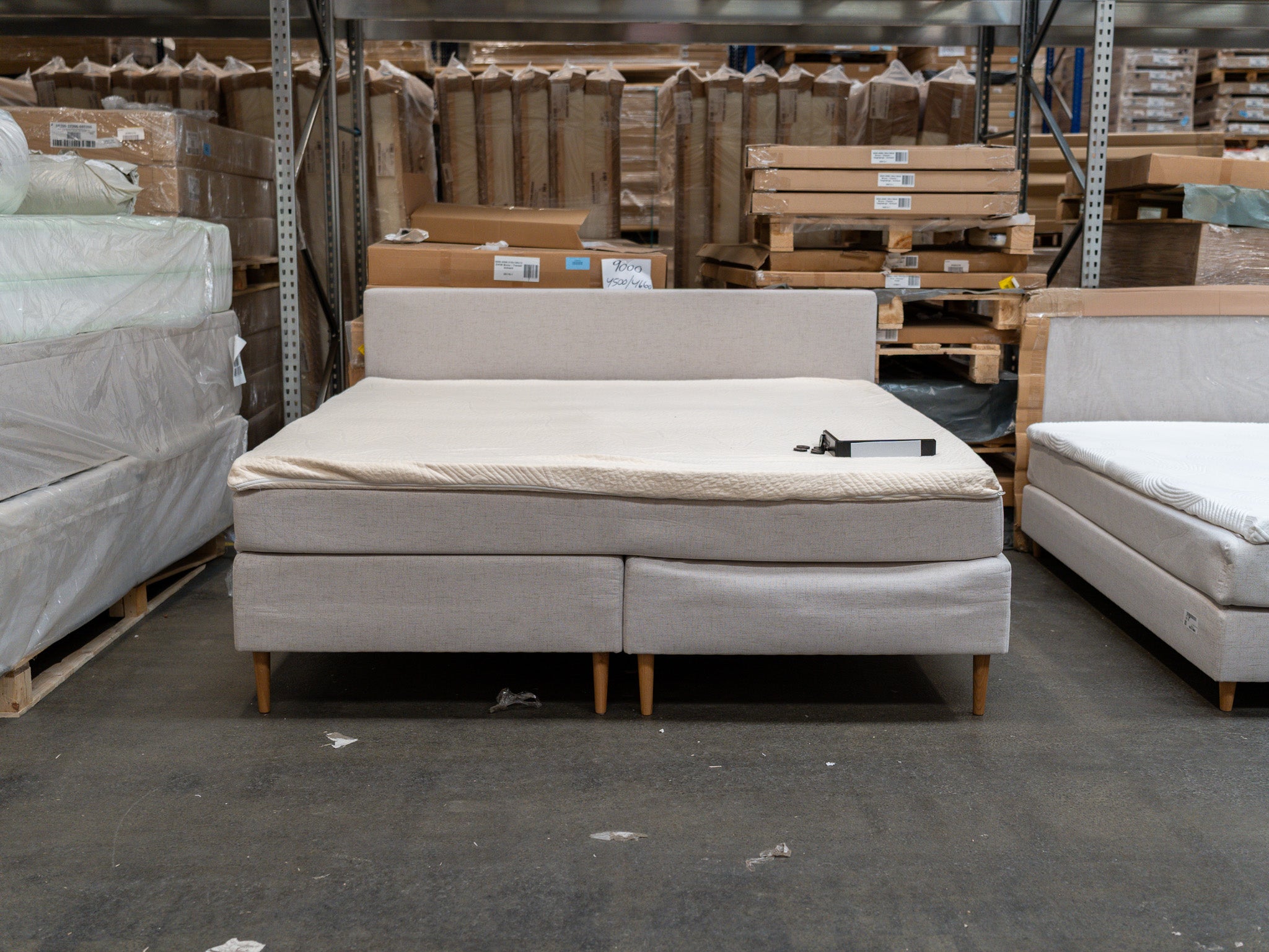 Kontinental 210x210 sand