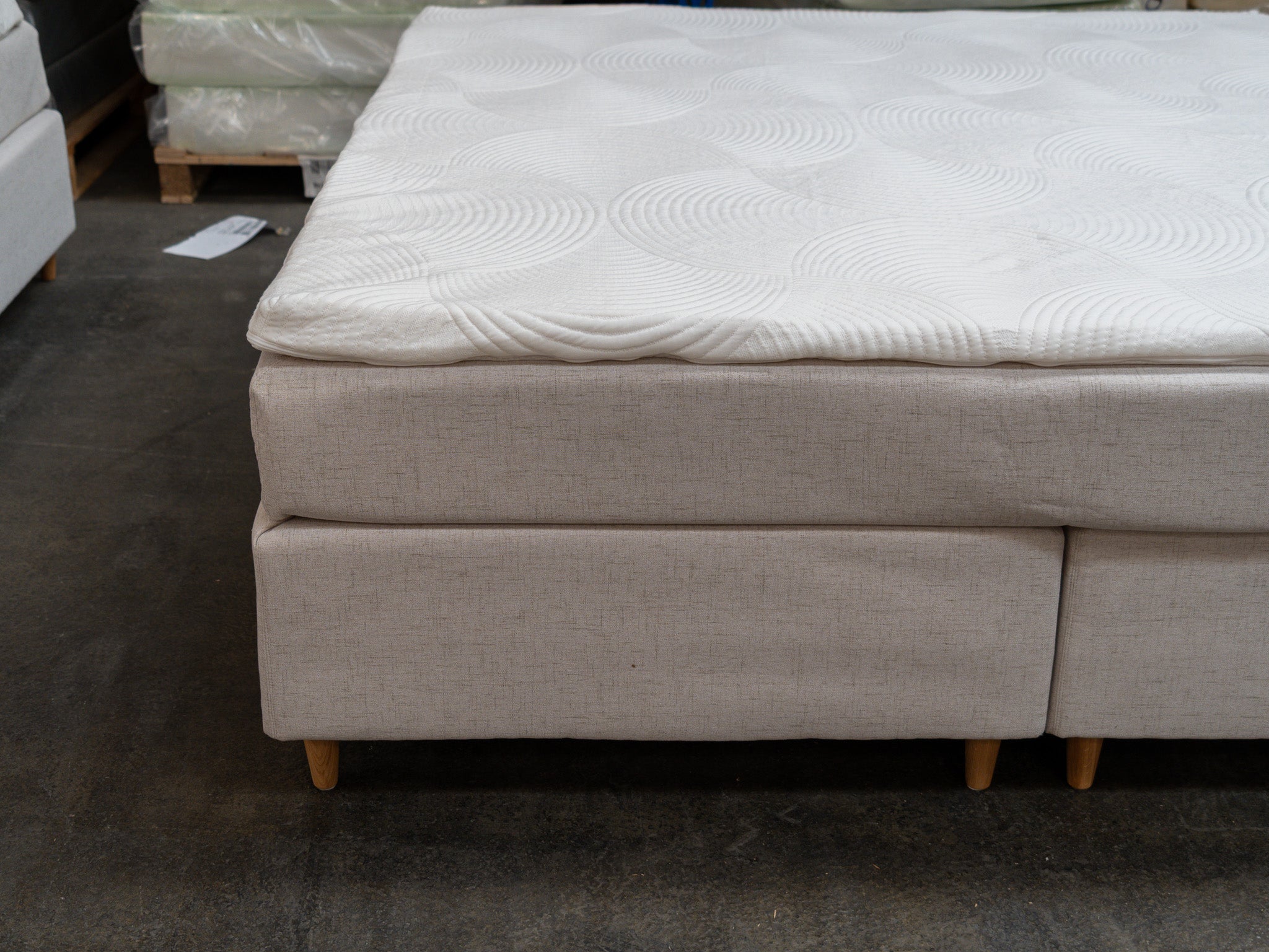 Retur - Kontinental | Kontinental (Sand) 180x210