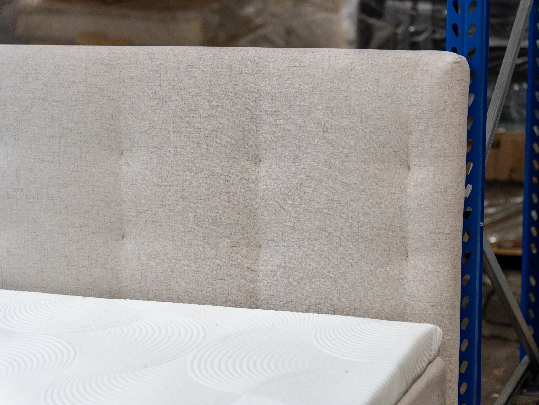 Boksmadras 160x200 sand