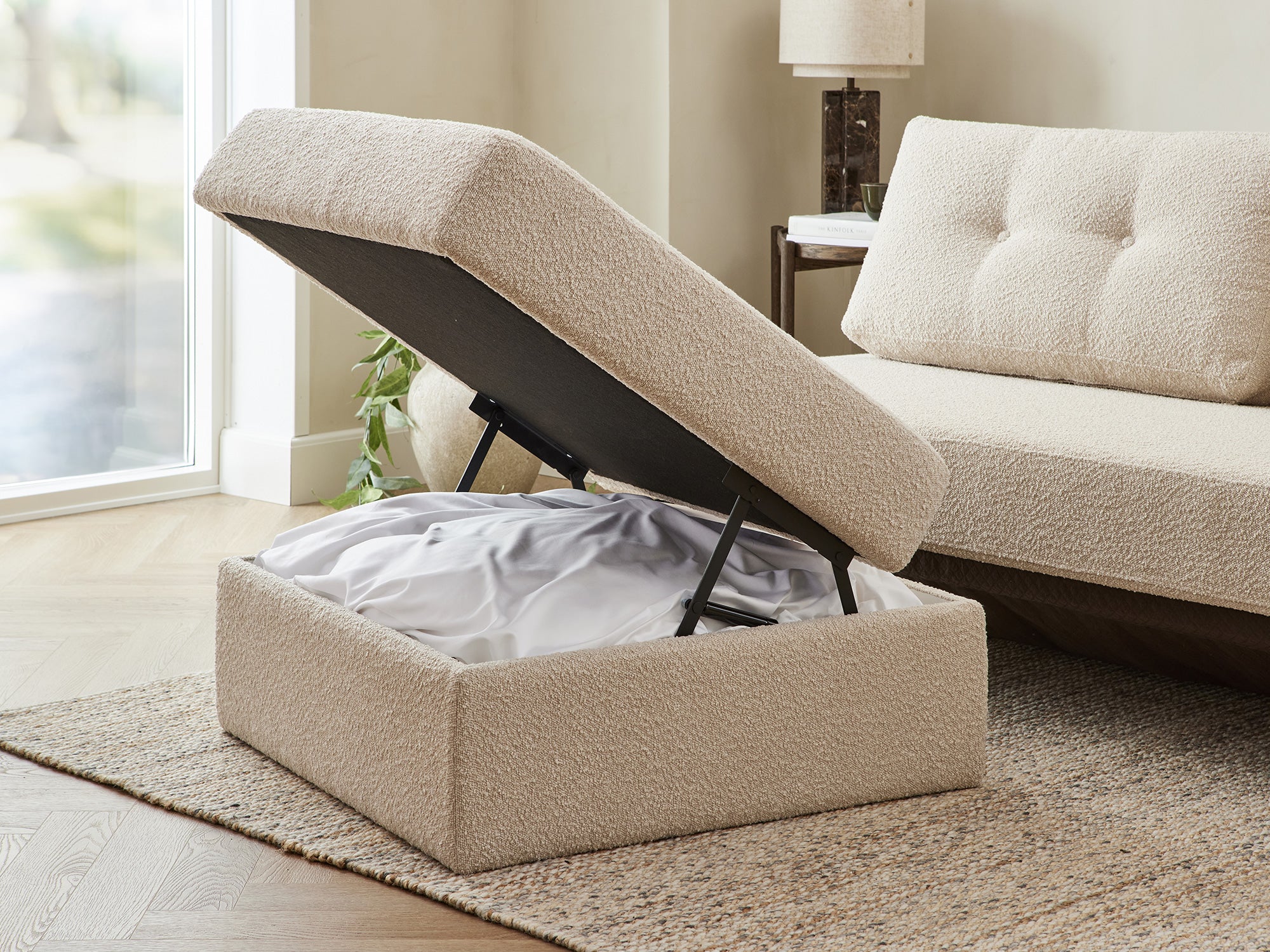 Sovesofaen - Boucle | Sovesofa (Sand) 140x200 cm.
