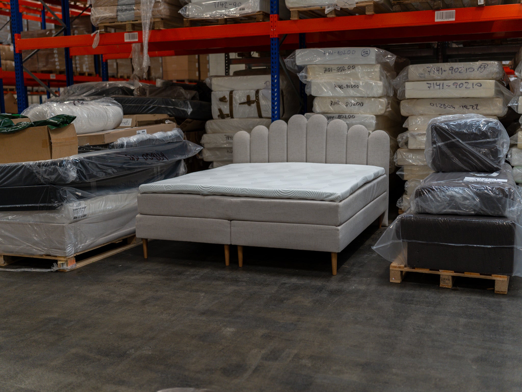 Kontinental 180x200 sand