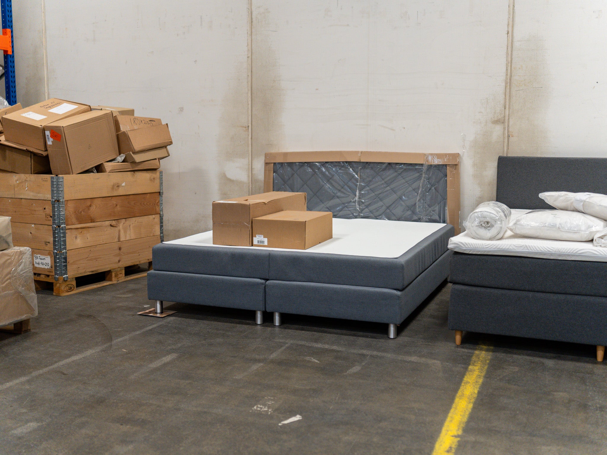 Kontinental 180x200 mørkegrå