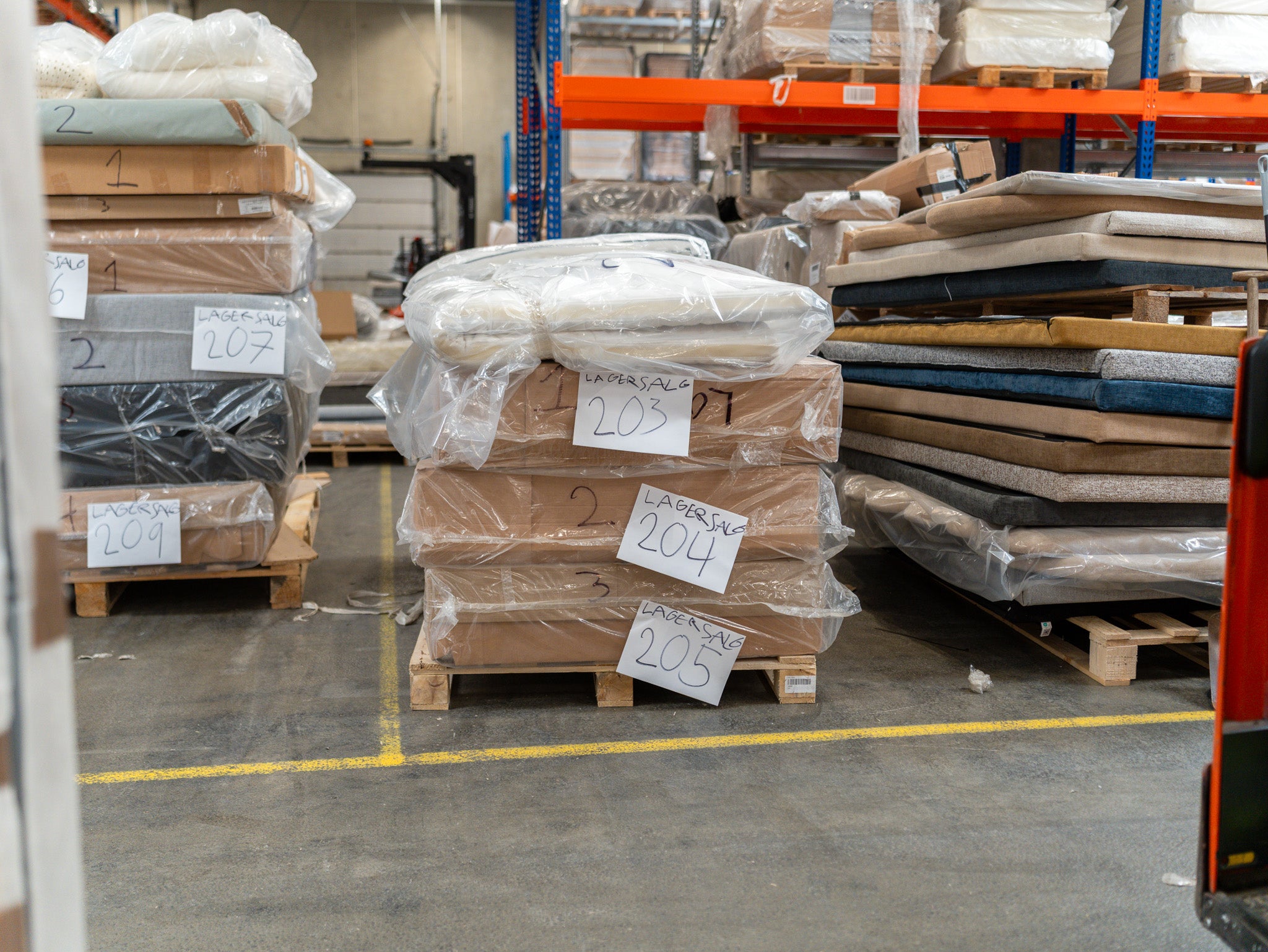 Boksmadras 105x200 sand