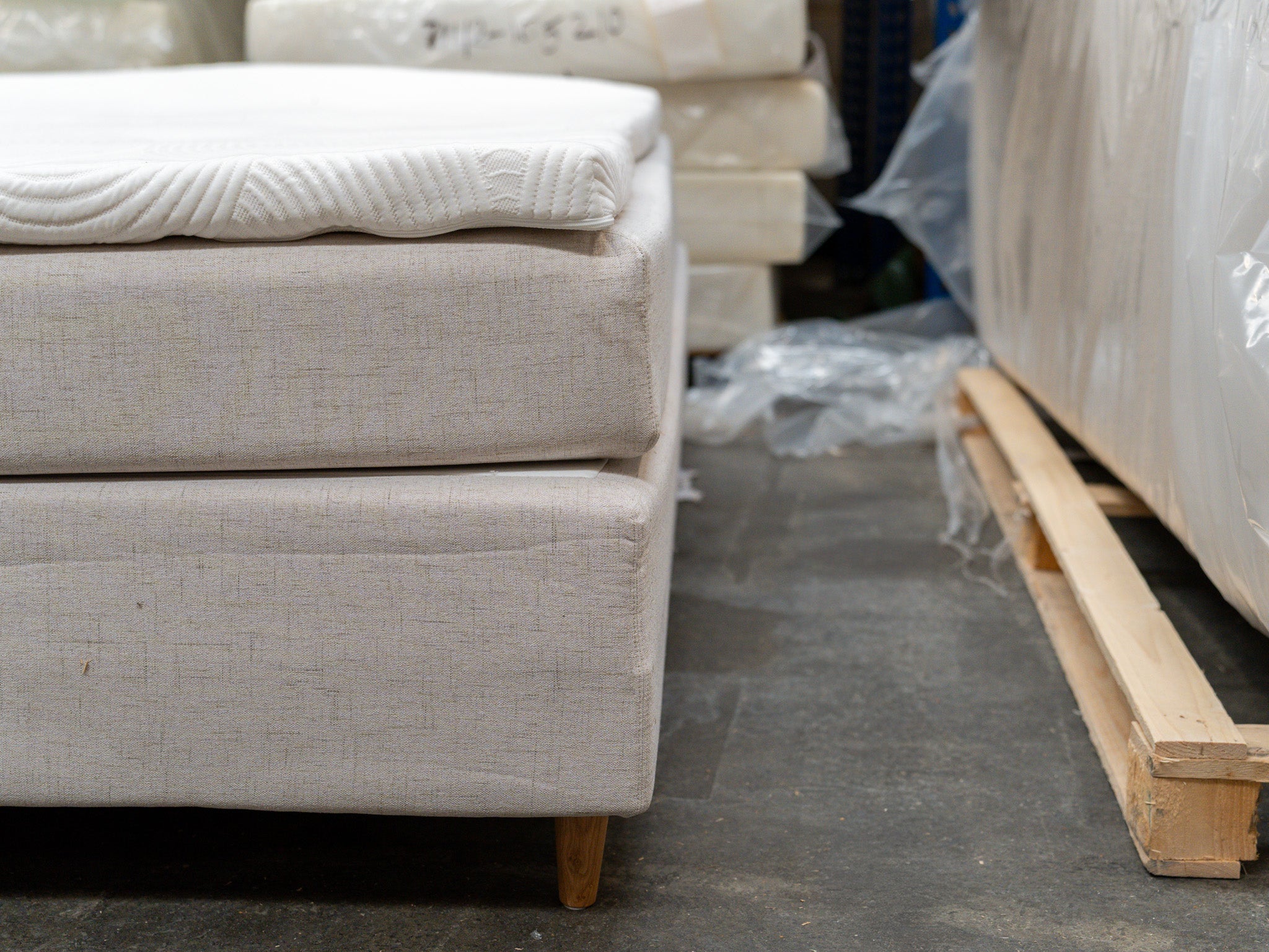 Kontinental 180x210 sand