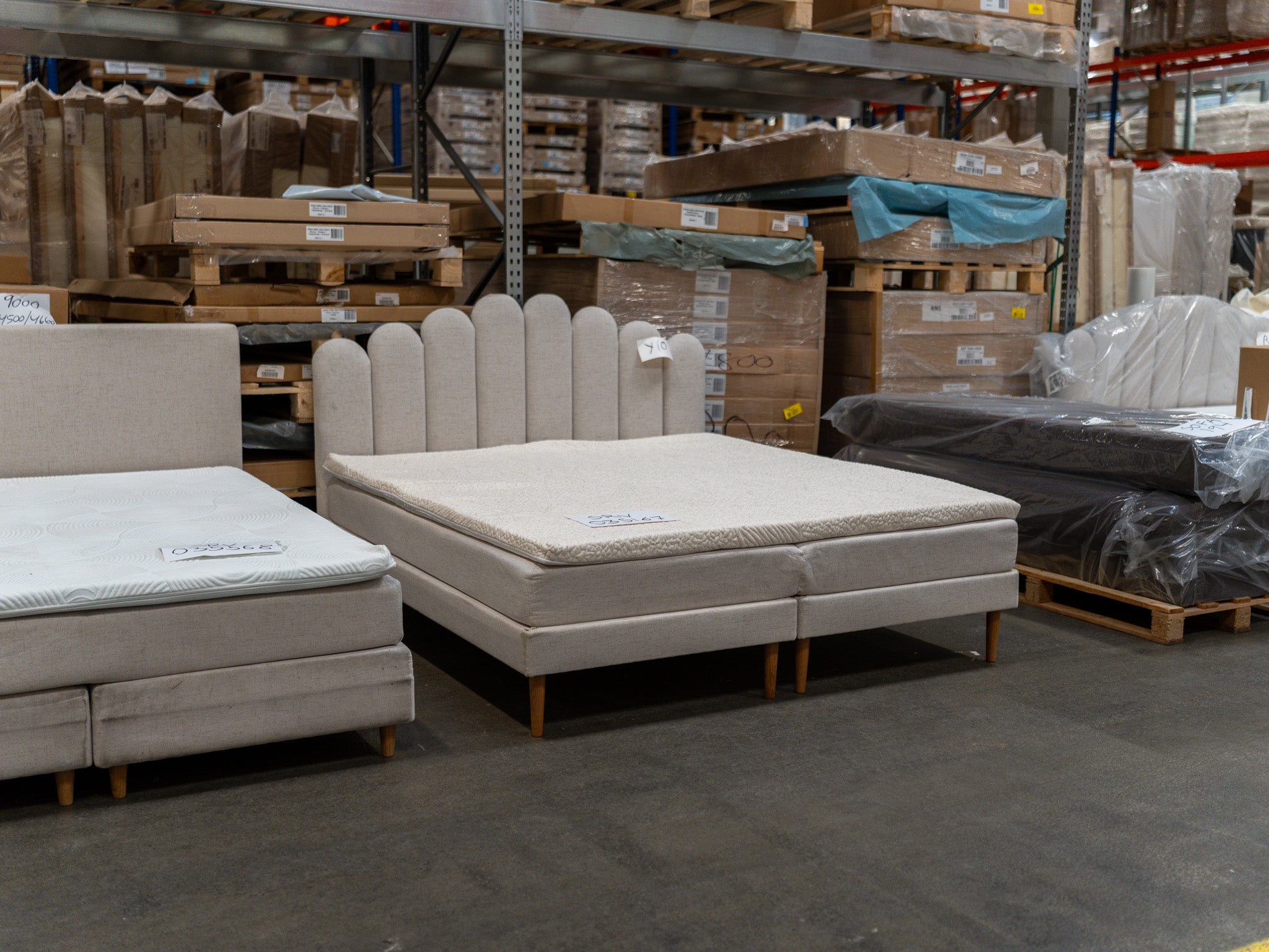 Kontinental 180x200 sand