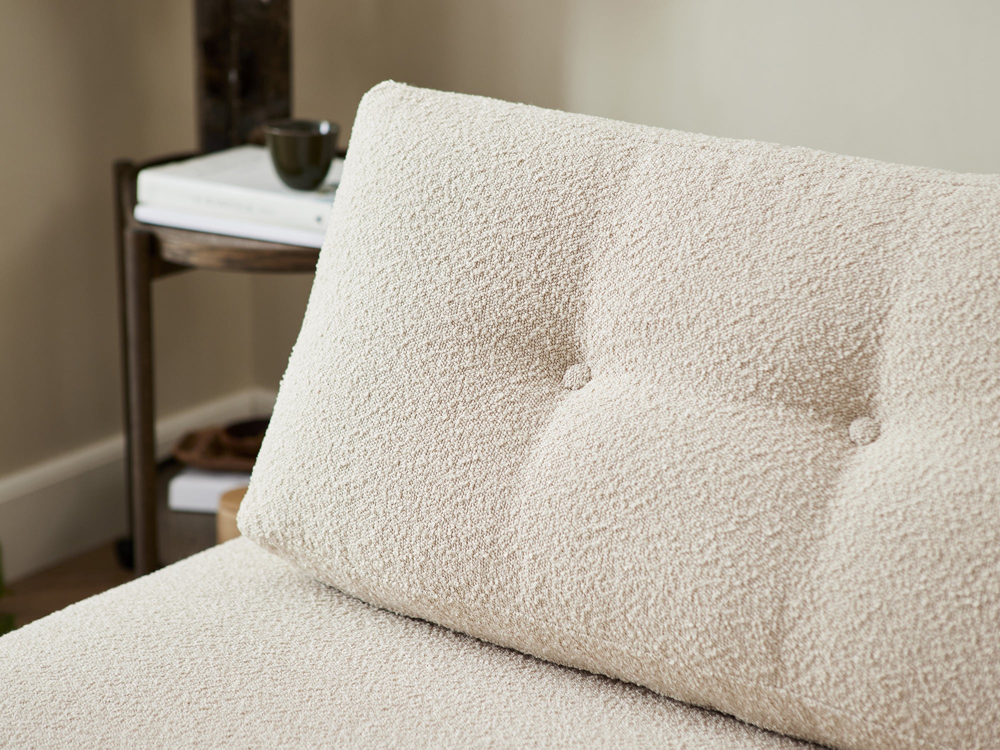 Sovesofaen - Boucle | Sovesofa (Sand) 140x200 cm.