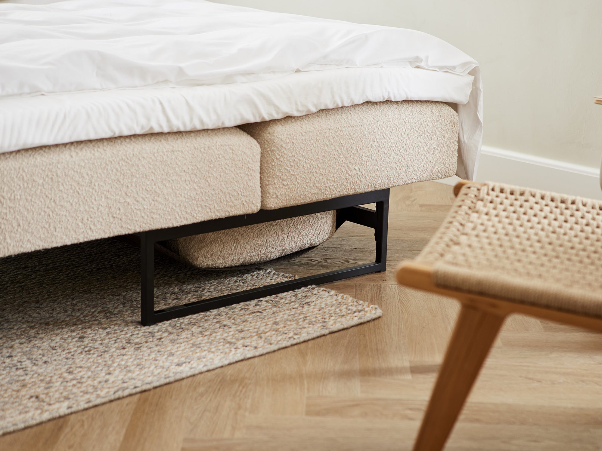 Sovesofaen - Boucle | Sovesofa (Sand) 140x200 cm.