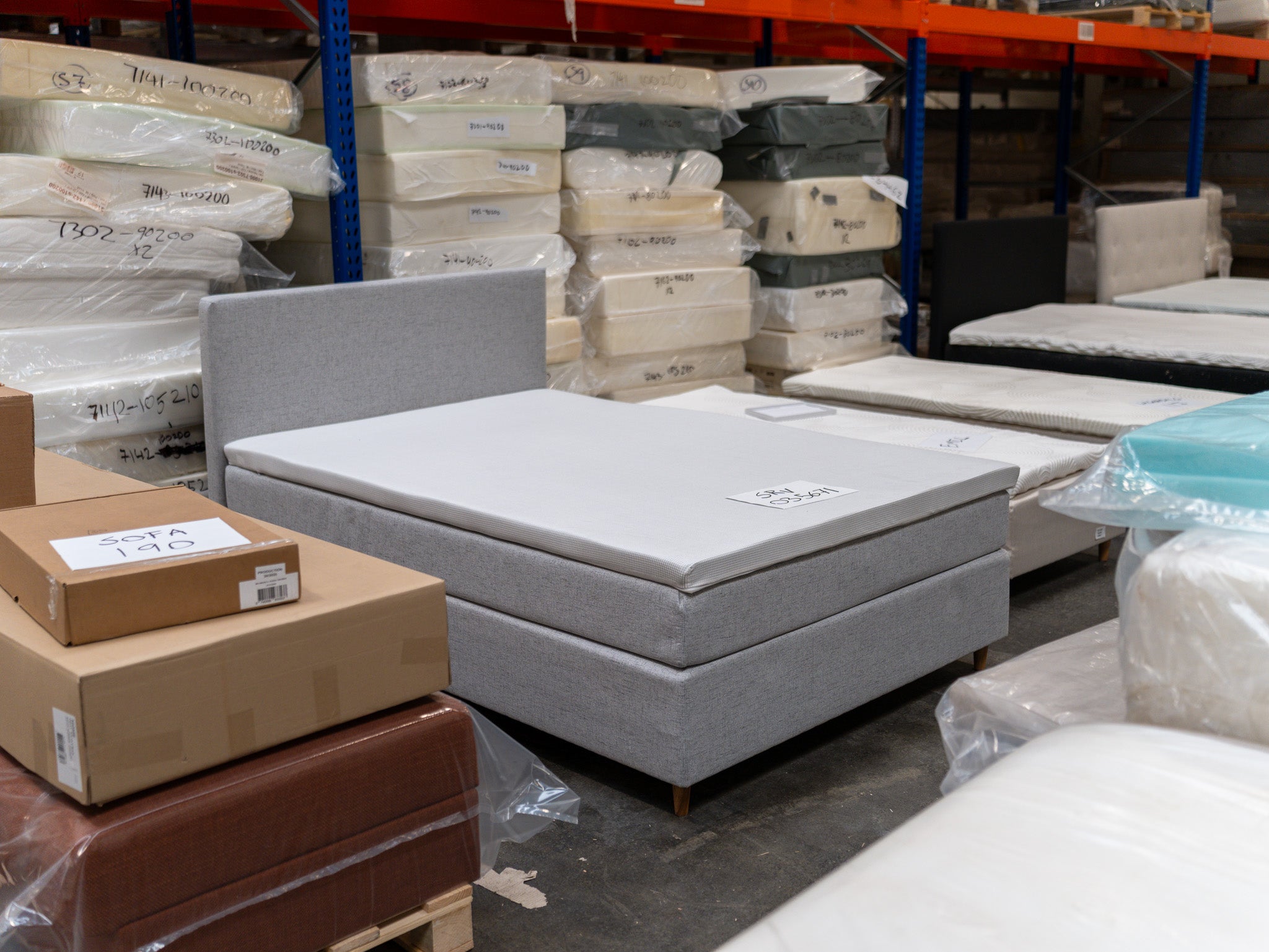 Kontinental 140x200 grå