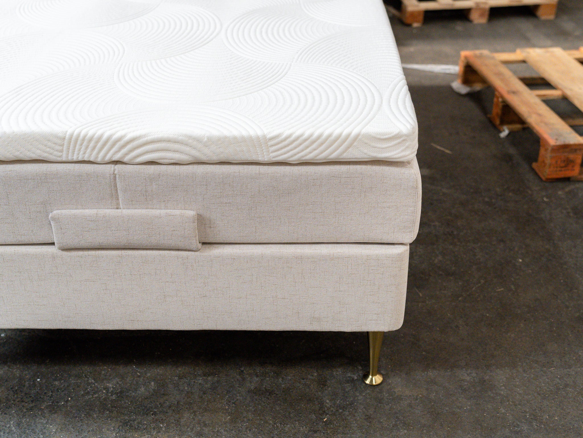 Elevation 120x200 sand